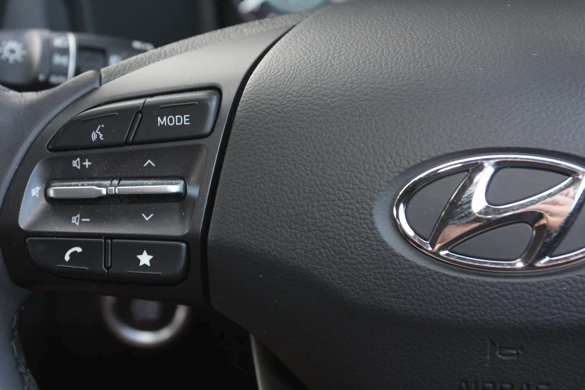 2023 HYUNDAI KONA 2023 HYUNDAI KONA