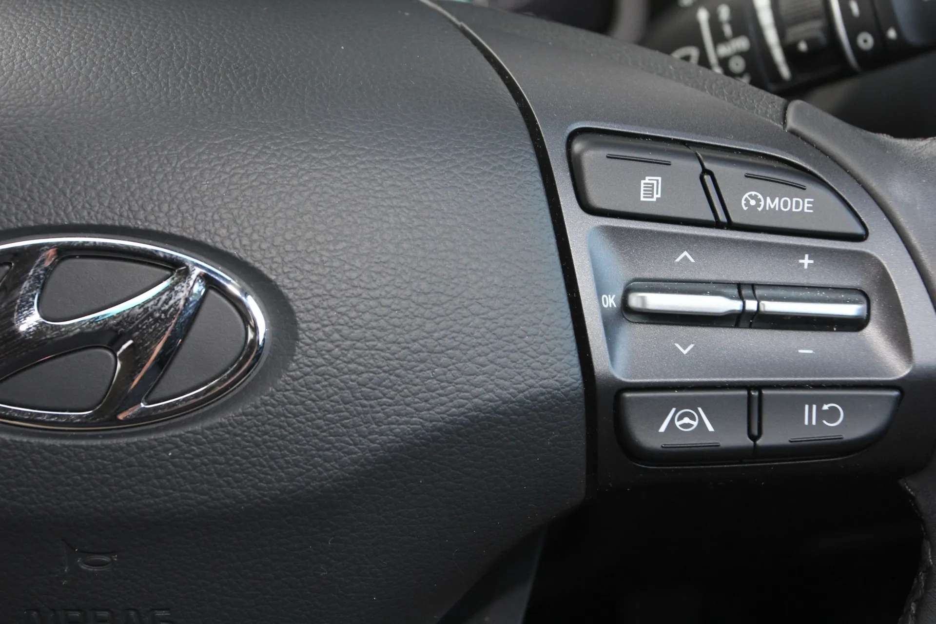 2023 HYUNDAI KONA 2023 HYUNDAI KONA