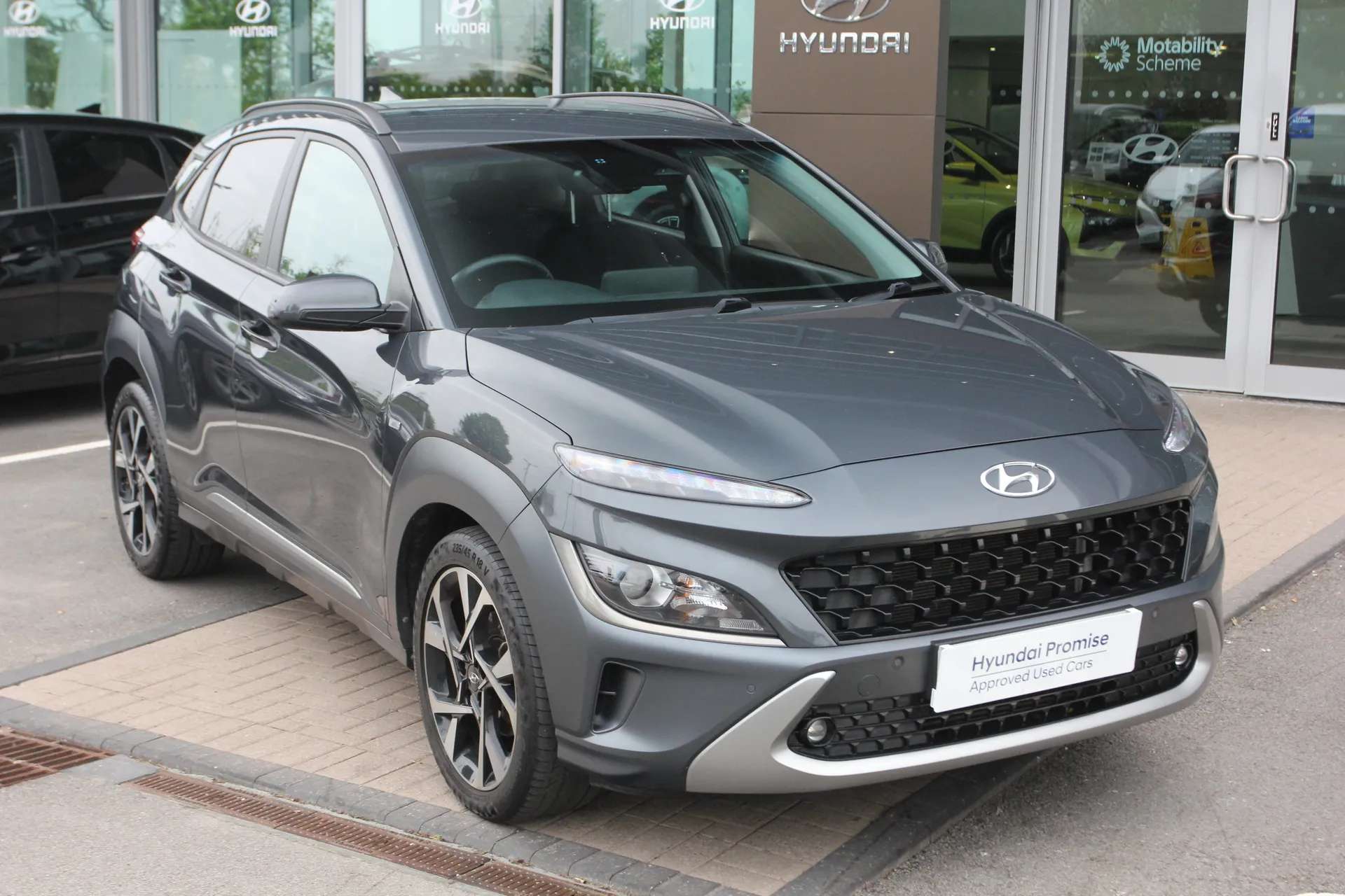 A 0 HYUNDAI KONA 1.0 TGDi 48V MHEV Premium 5dr A 0 HYUNDAI KONA 1.0 TGDi 48V MHEV Premium 5dr