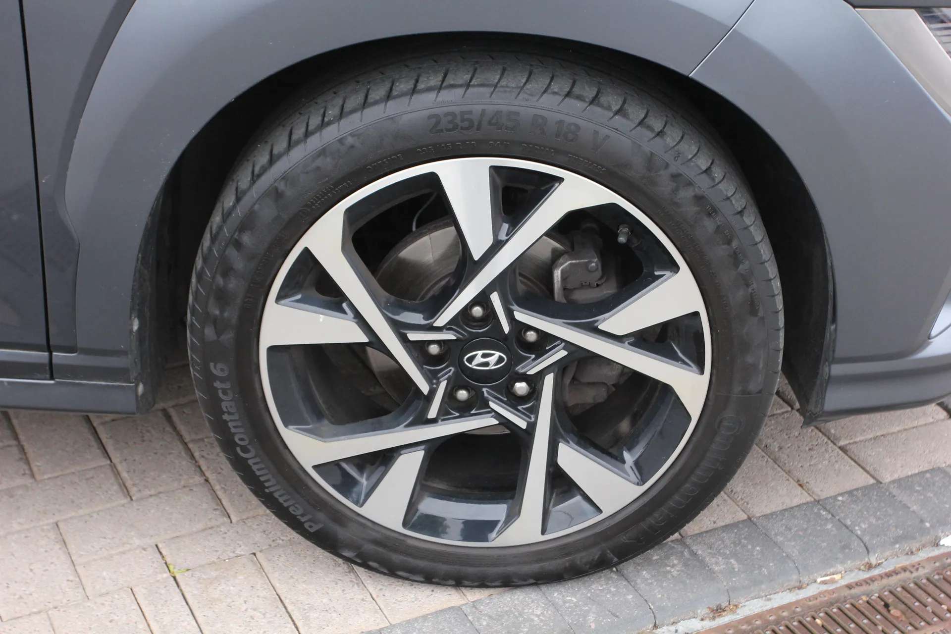 A 0 HYUNDAI KONA 1.0 TGDi 48V MHEV Premium 5dr A 0 HYUNDAI KONA 1.0 TGDi 48V MHEV Premium 5dr