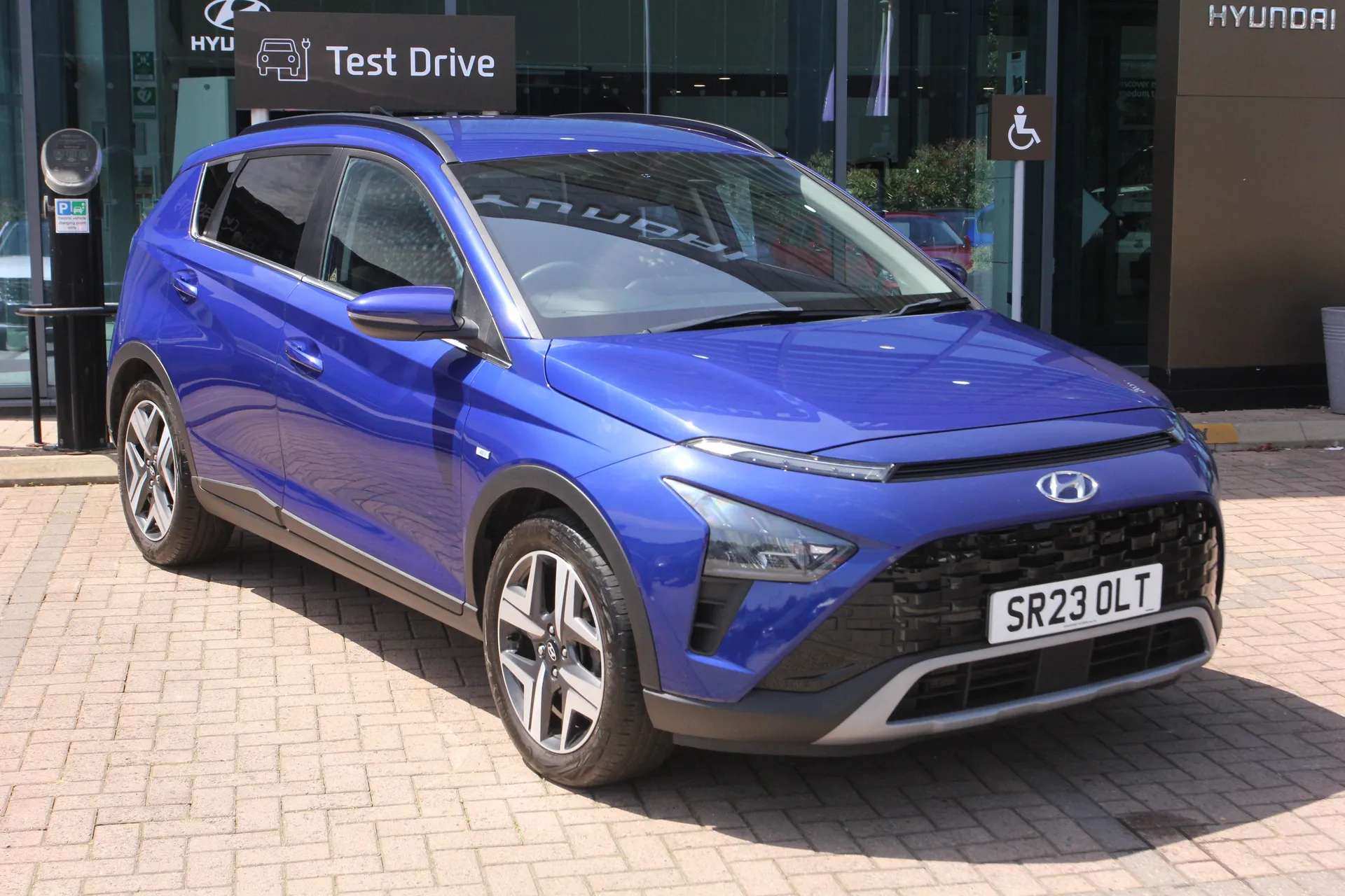 A 2023 HYUNDAI BAYON 1.0 TGDi 48V MHEV Premium 5dr ZERO DEPOSIT FINANCE AVAILABLE A 2023 HYUNDAI BAYON 1.0 TGDi 48V MHEV Premium 5dr ZERO DEPOSIT FINANCE AVAILABLE
