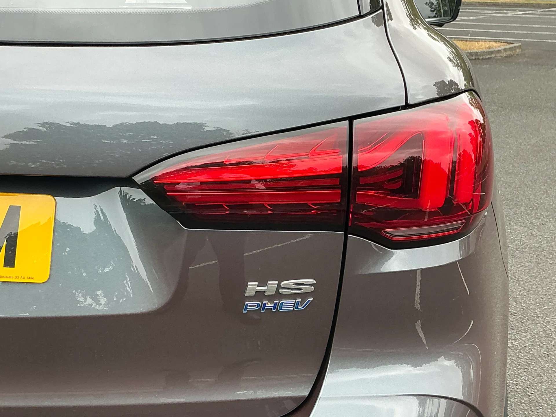 2024 MG HS 2024 MG HS