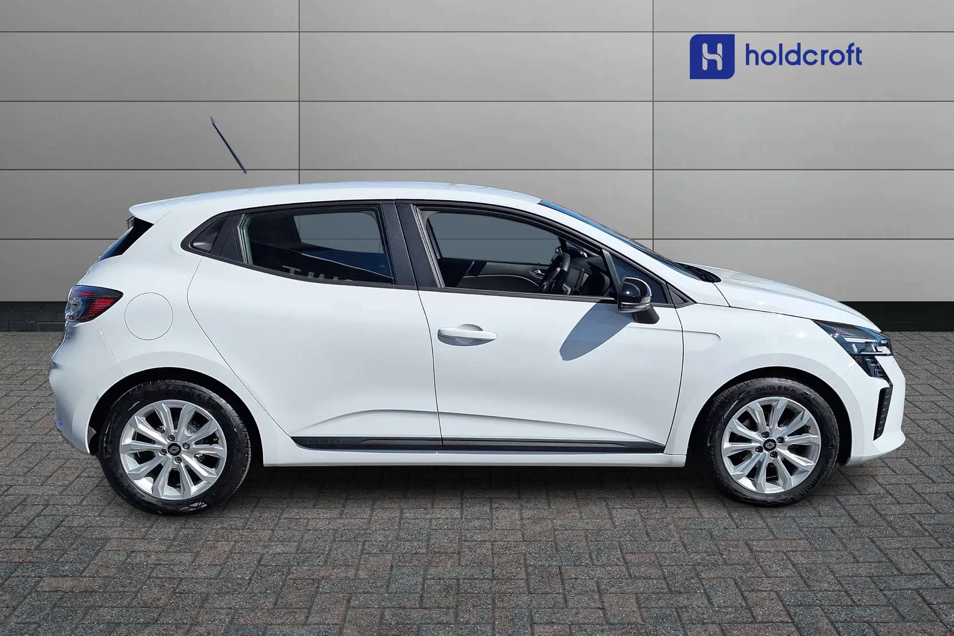 2024 RENAULT CLIO 2024 RENAULT CLIO