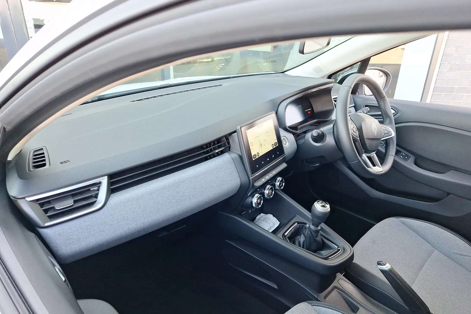 2024 RENAULT CLIO 2024 RENAULT CLIO