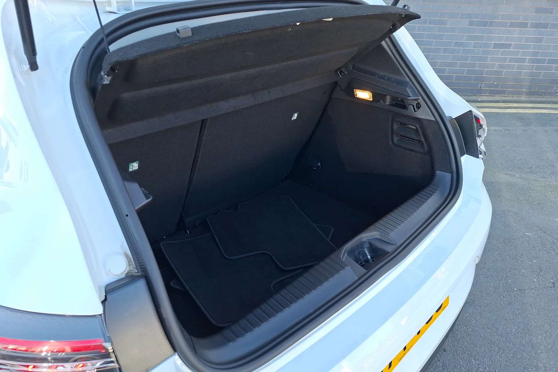 2024 RENAULT CLIO 2024 RENAULT CLIO