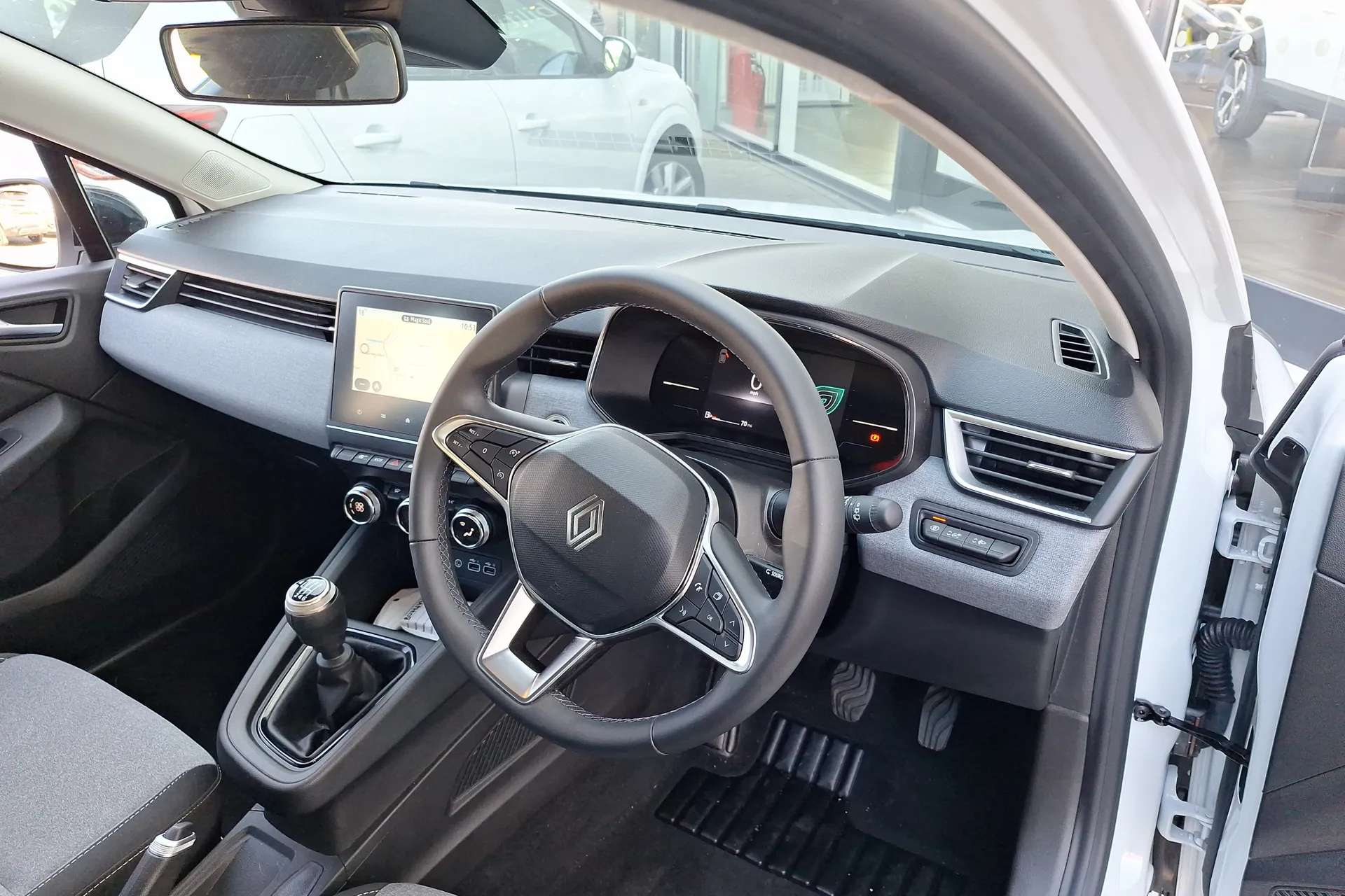 2024 RENAULT CLIO 2024 RENAULT CLIO