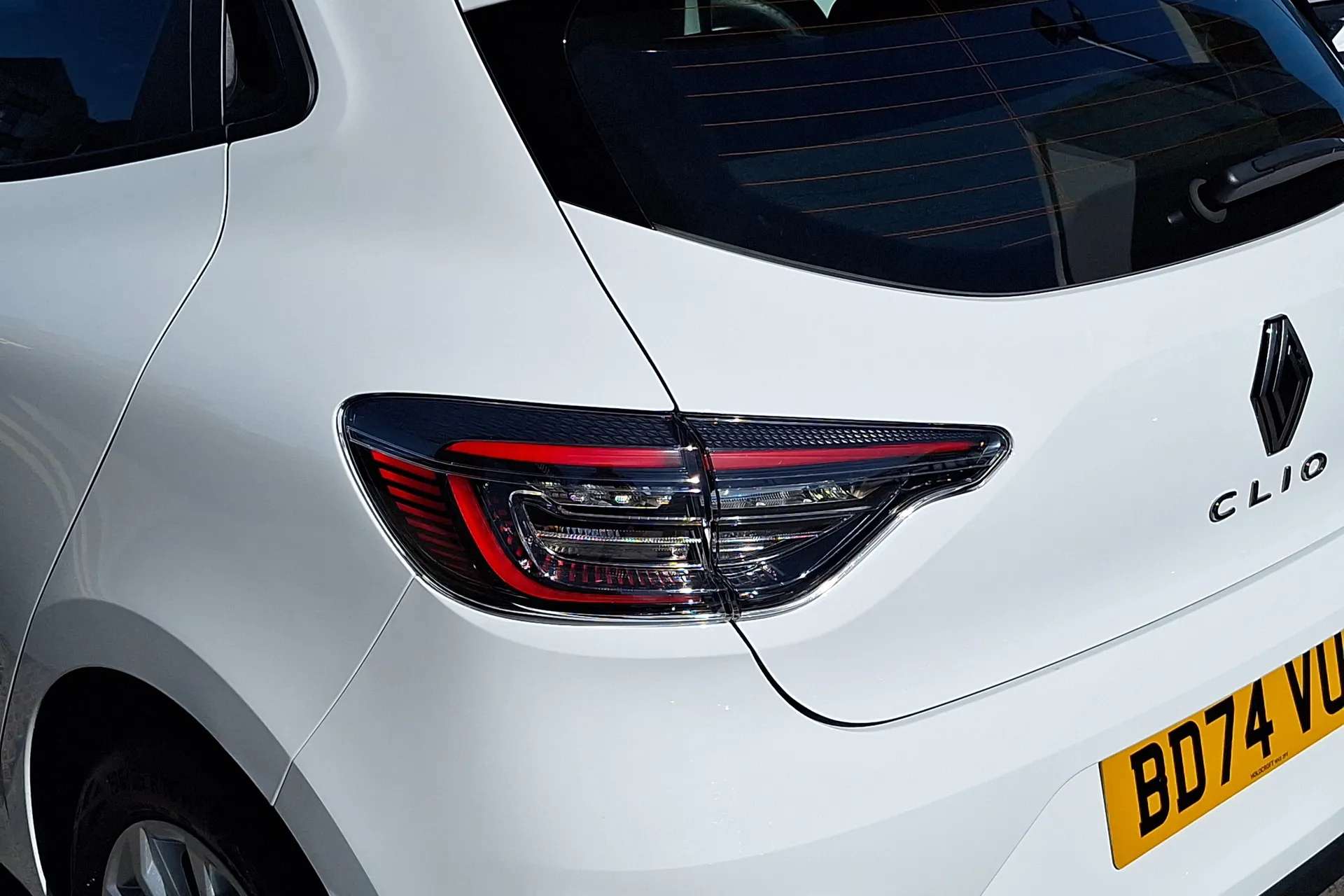 2024 RENAULT CLIO 2024 RENAULT CLIO