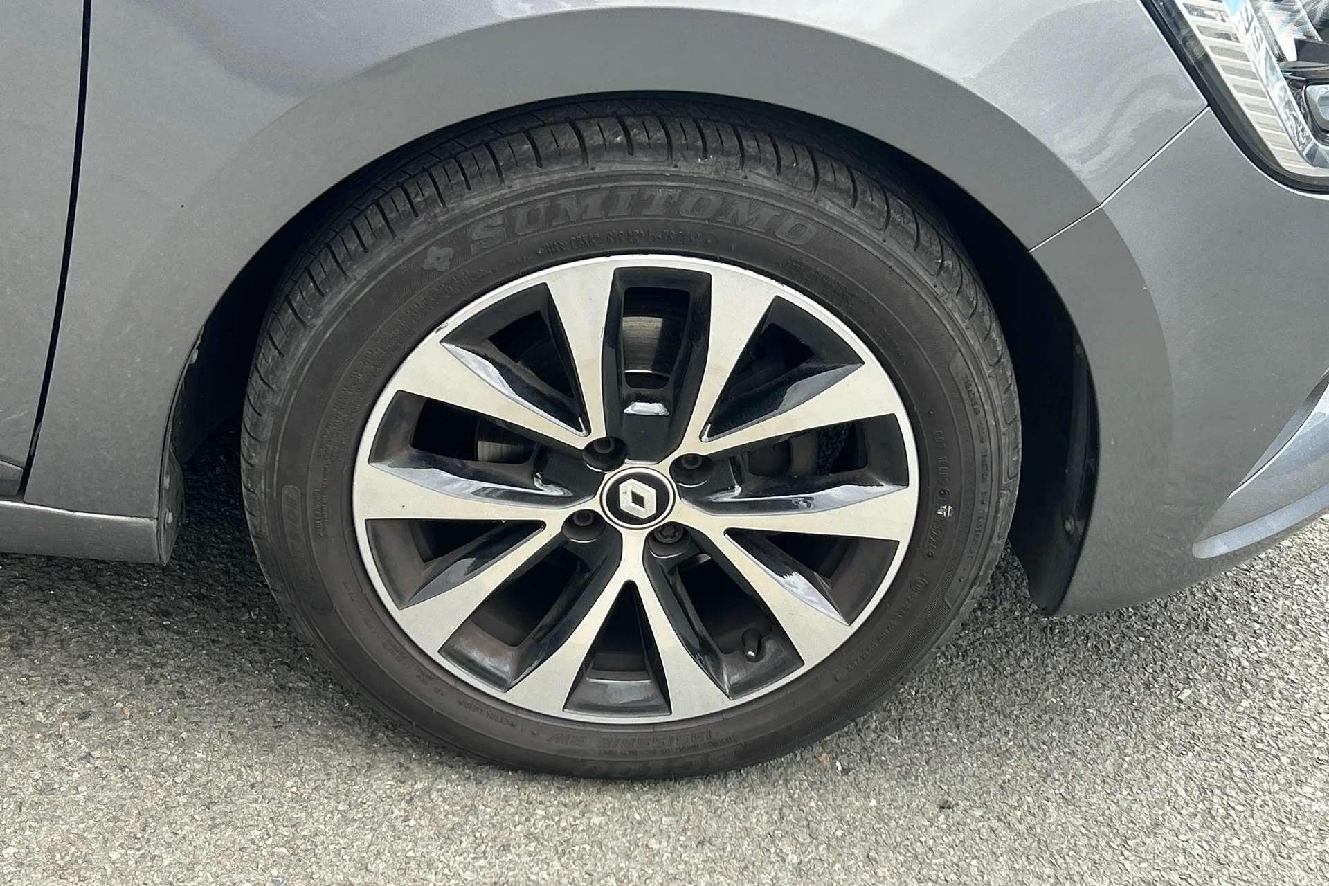 A 2023 RENAULT CLIO 1.0 TCe 90 Evolution 5dr A 2023 RENAULT CLIO 1.0 TCe 90 Evolution 5dr