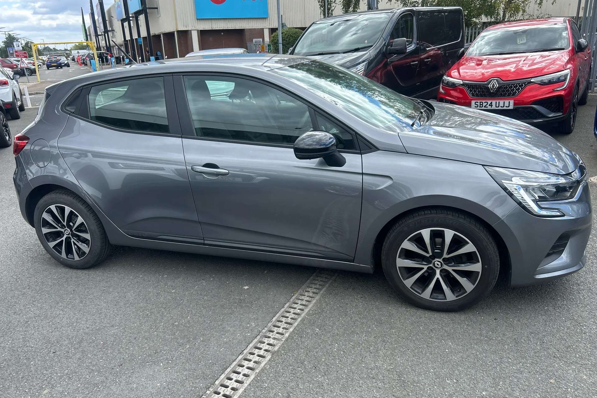 2023 RENAULT CLIO 2023 RENAULT CLIO