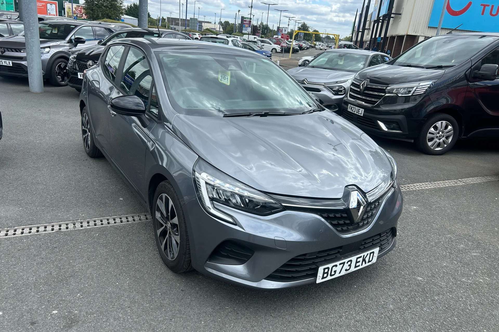 2023 RENAULT CLIO 2023 RENAULT CLIO