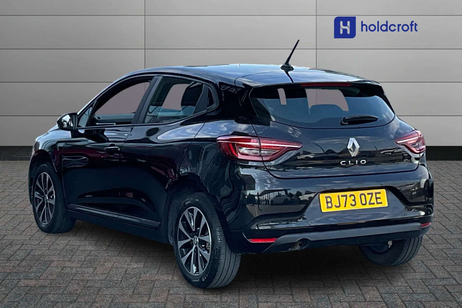 A 2023 RENAULT CLIO 1.0 TCe 90 Evolution 5dr A 2023 RENAULT CLIO 1.0 TCe 90 Evolution 5dr