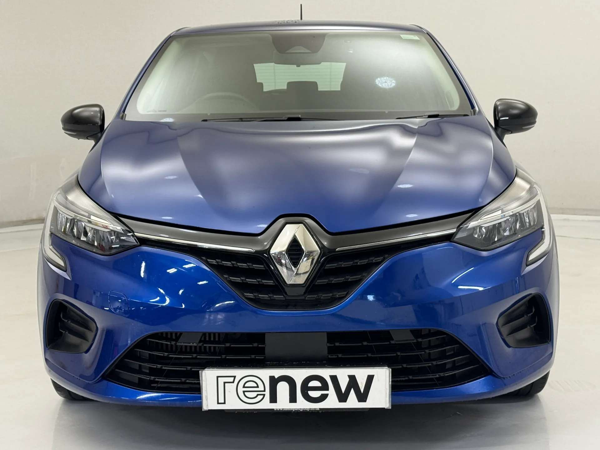 A 2023 RENAULT CLIO 1.0 TCe 90 Evolution 5dr A 2023 RENAULT CLIO 1.0 TCe 90 Evolution 5dr