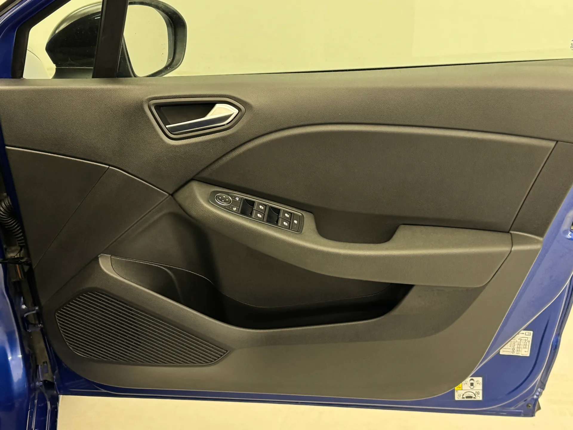 2023 RENAULT CLIO 2023 RENAULT CLIO