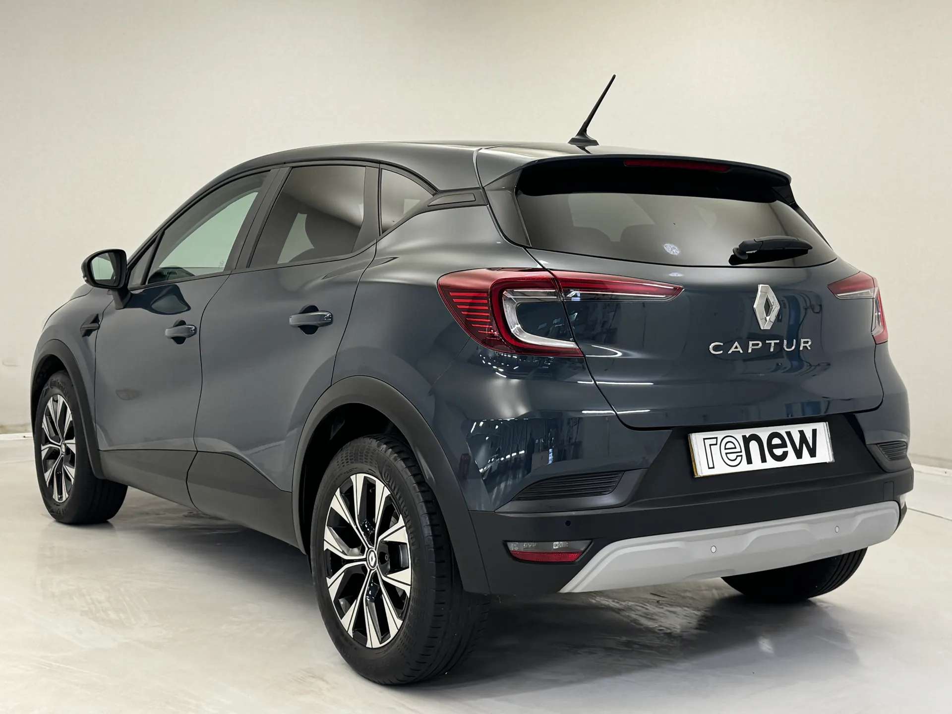 2022 RENAULT CAPTUR 2022 RENAULT CAPTUR