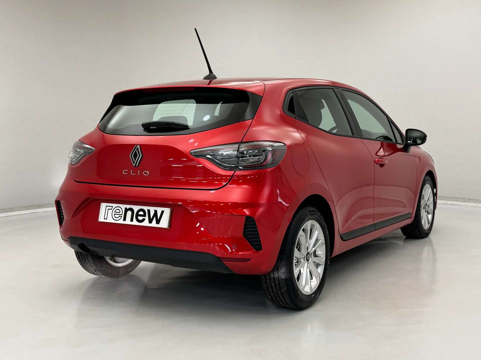 2024 RENAULT CLIO 2024 RENAULT CLIO