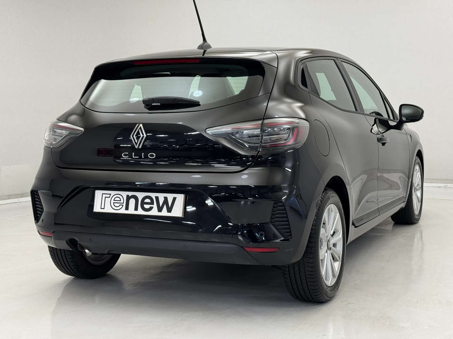 2024 RENAULT CLIO 2024 RENAULT CLIO