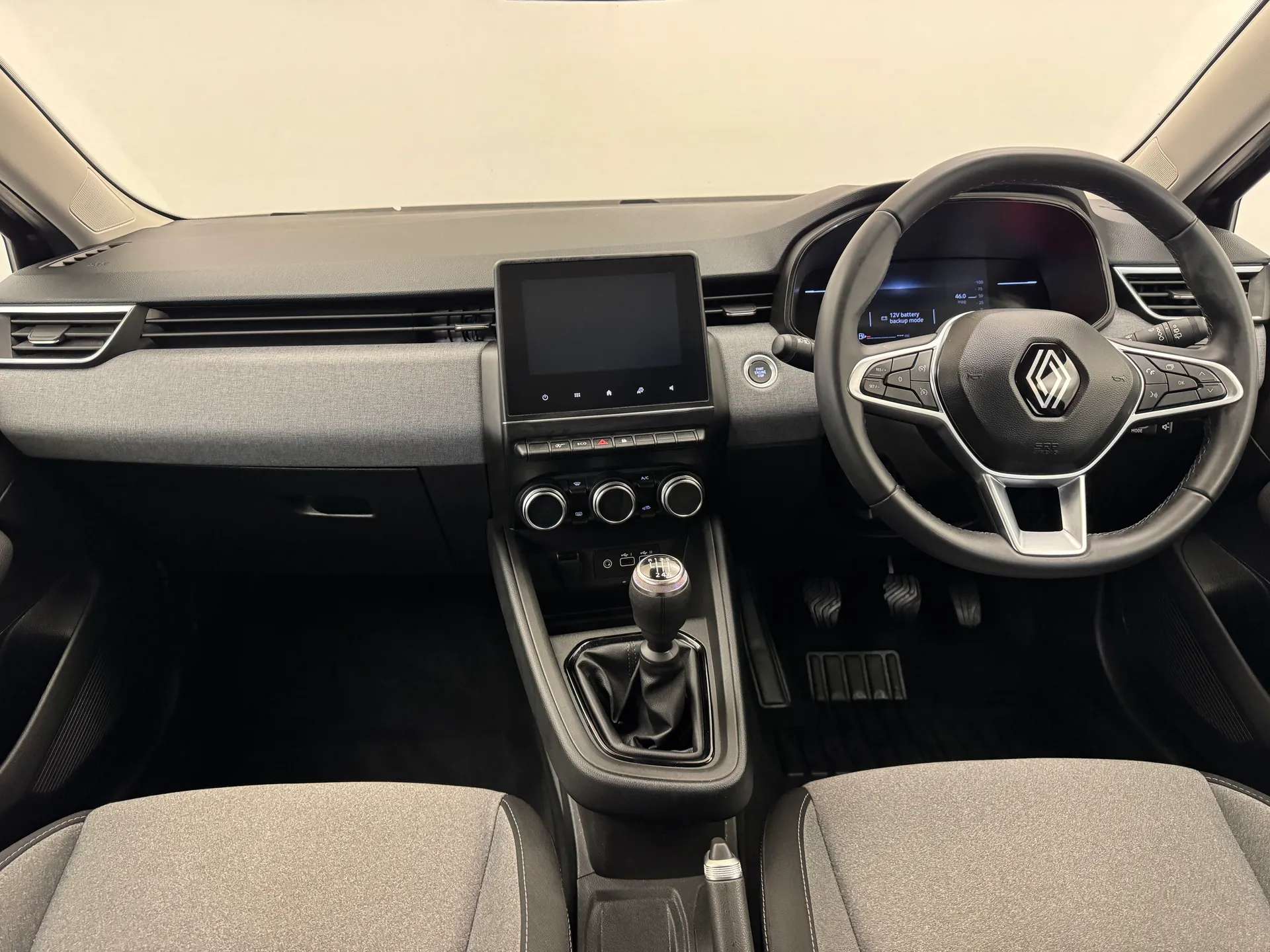 2024 RENAULT CLIO 2024 RENAULT CLIO