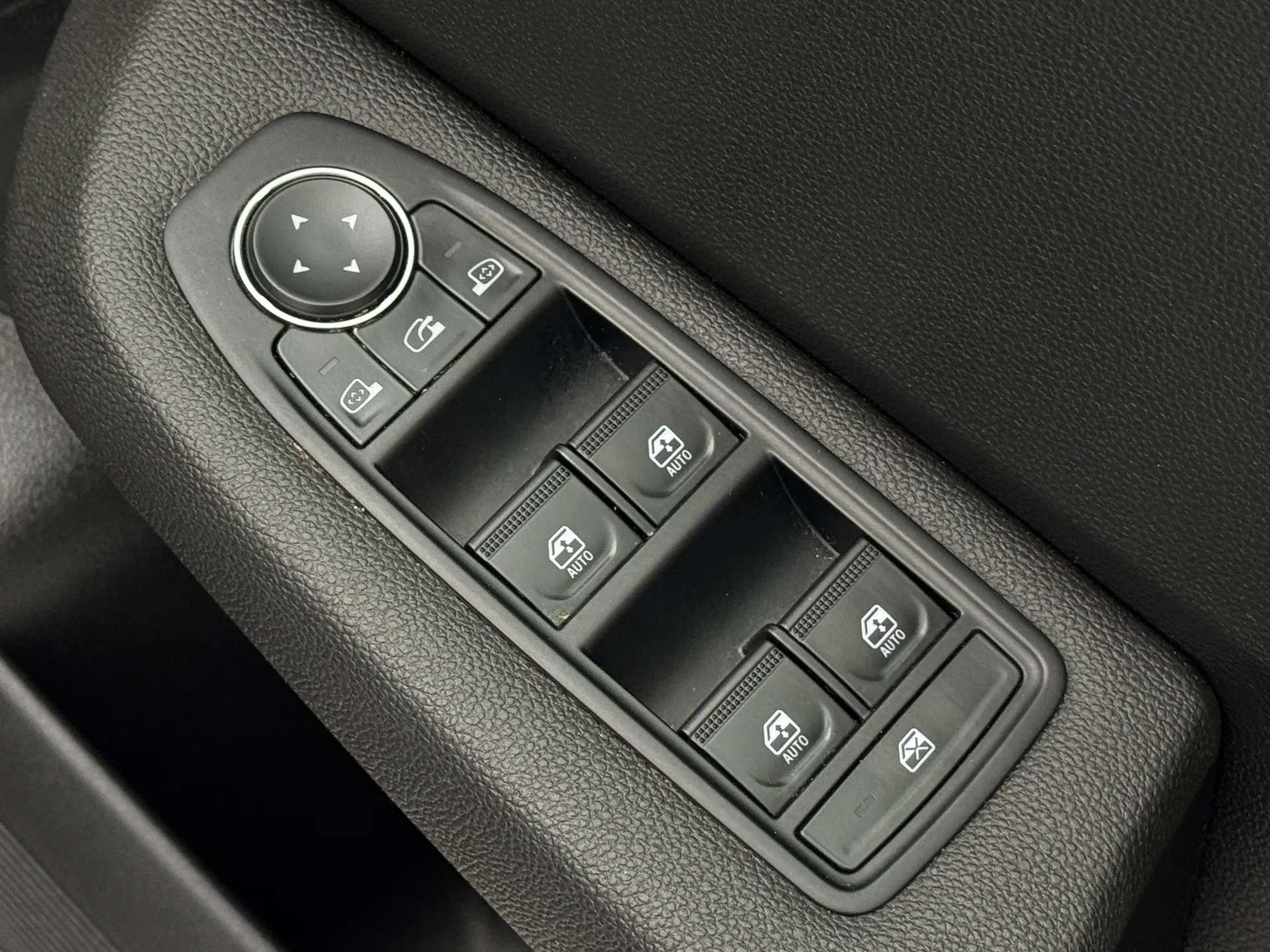 2024 RENAULT CLIO 2024 RENAULT CLIO