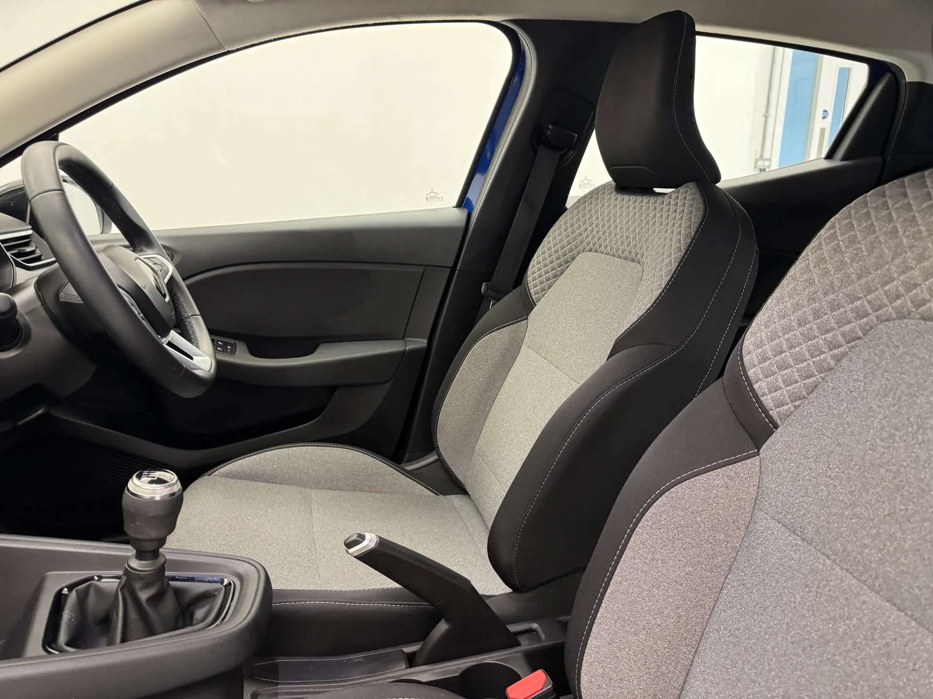 2024 RENAULT CLIO 2024 RENAULT CLIO