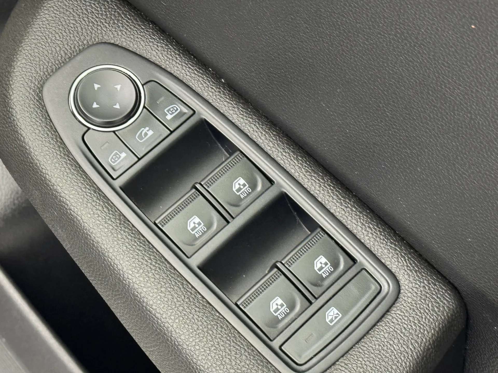 2024 RENAULT CLIO 2024 RENAULT CLIO
