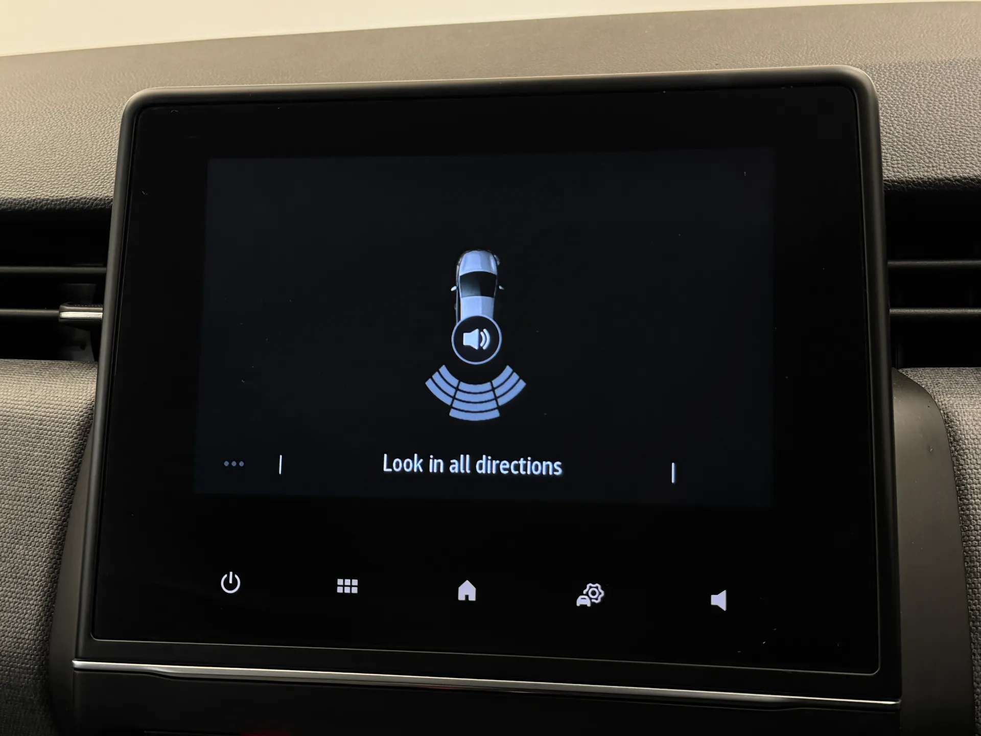 2024 RENAULT CLIO 2024 RENAULT CLIO