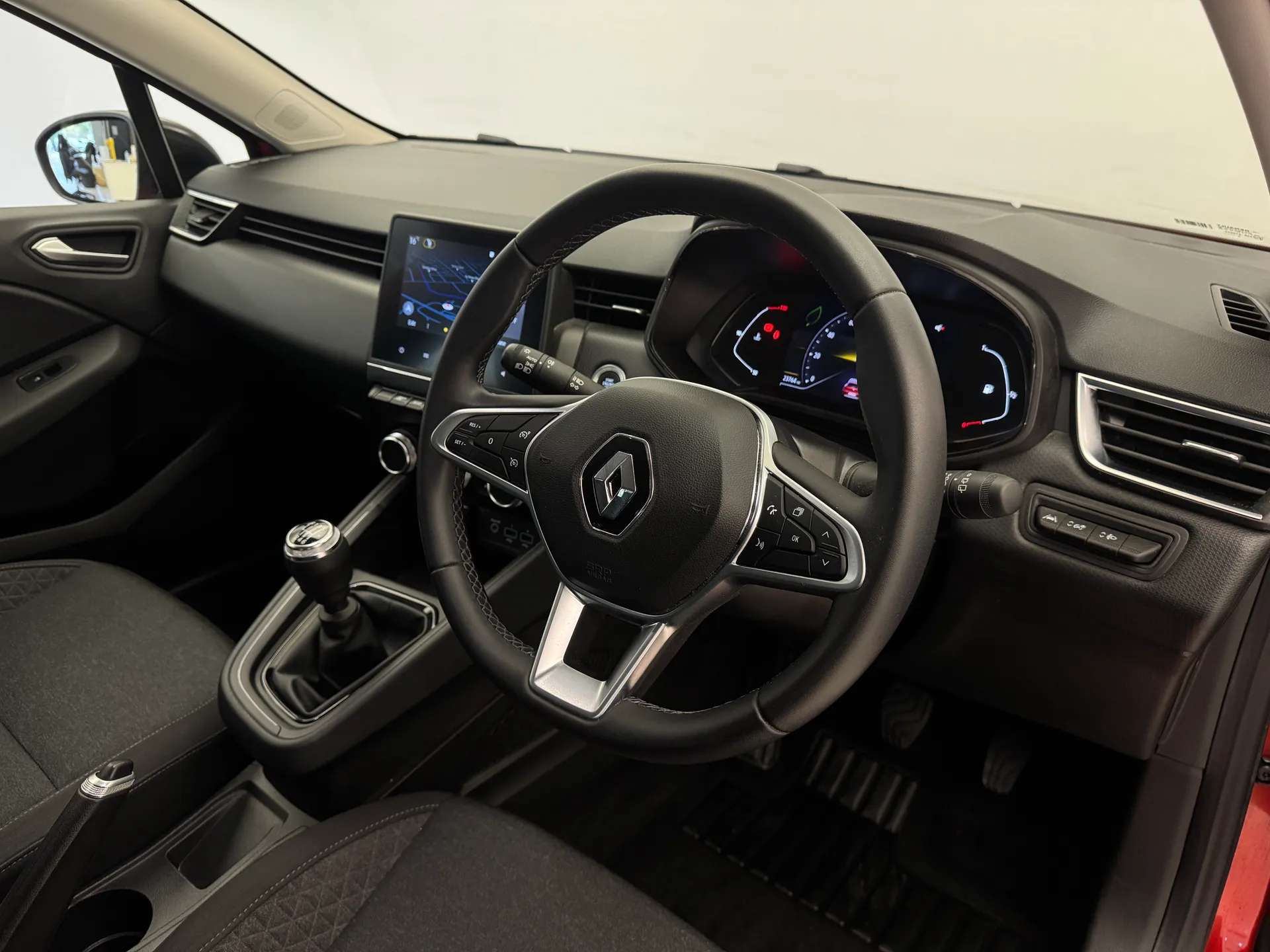 2022 RENAULT CLIO 2022 RENAULT CLIO