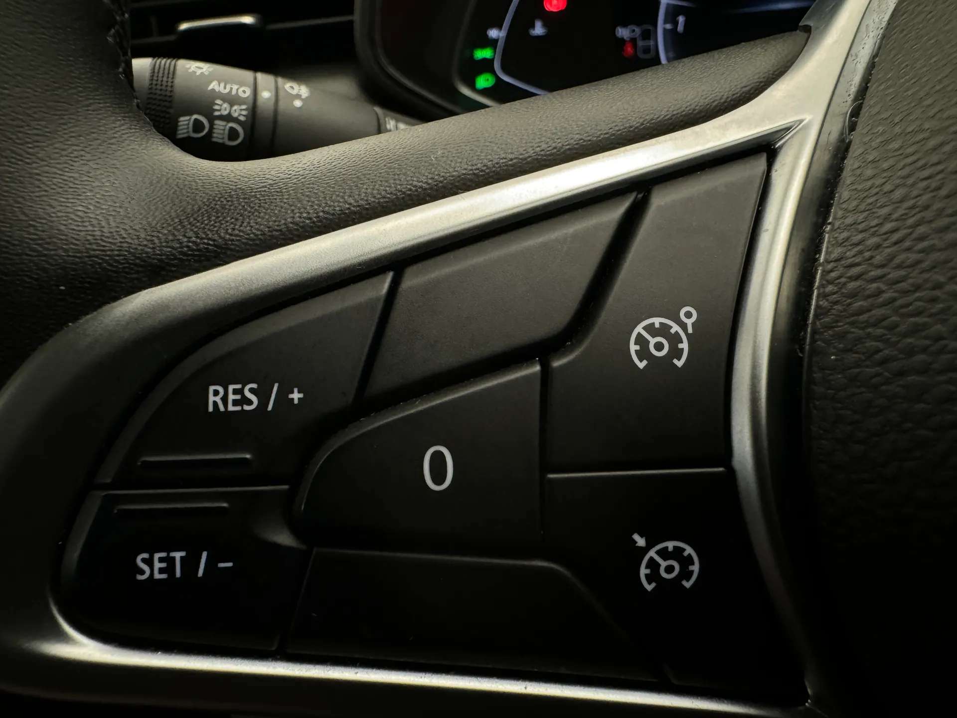 2022 RENAULT CLIO 2022 RENAULT CLIO