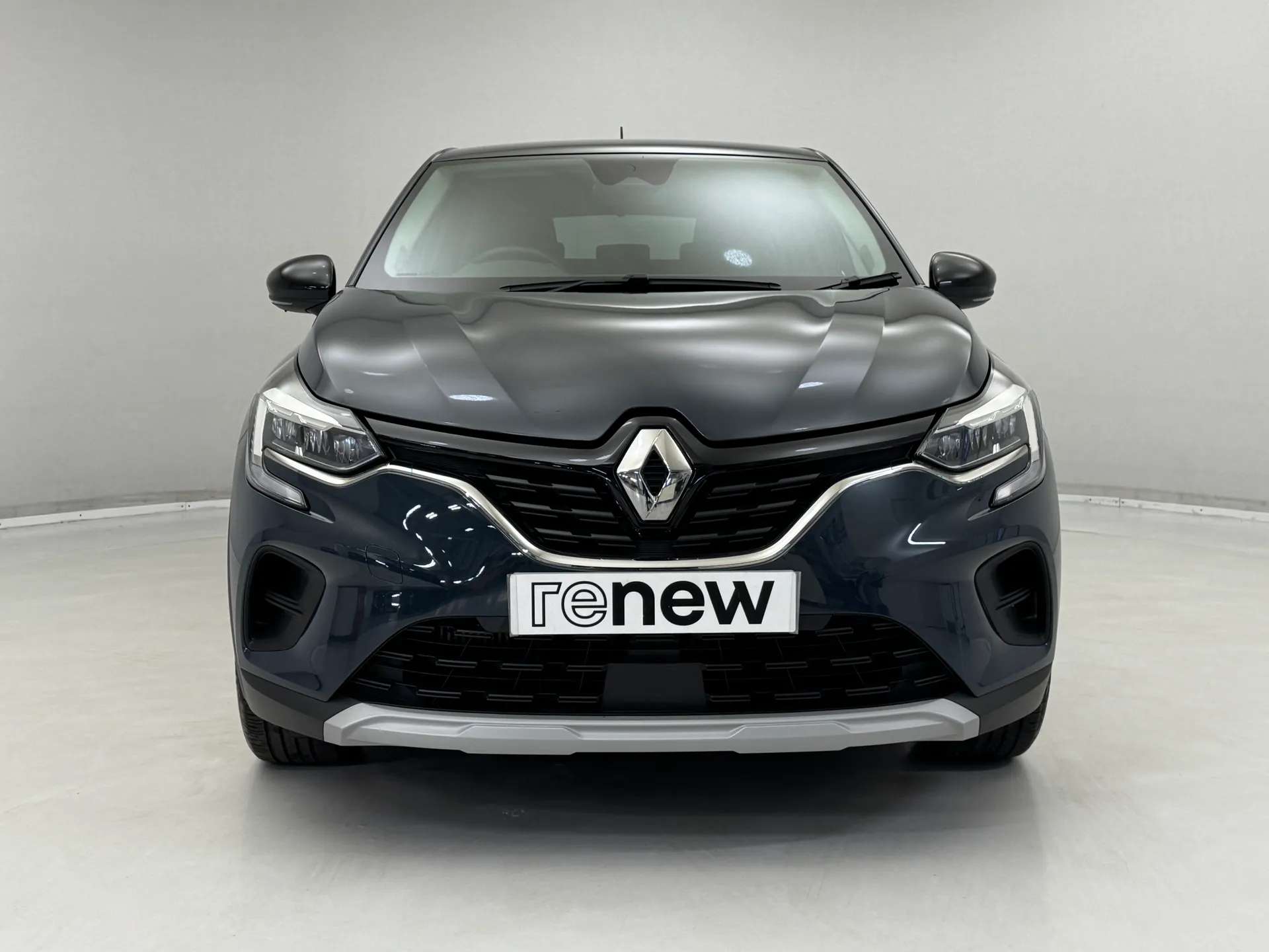 A 2022 RENAULT CAPTUR 1.0 TCE 90 Evolution 5dr A 2022 RENAULT CAPTUR 1.0 TCE 90 Evolution 5dr