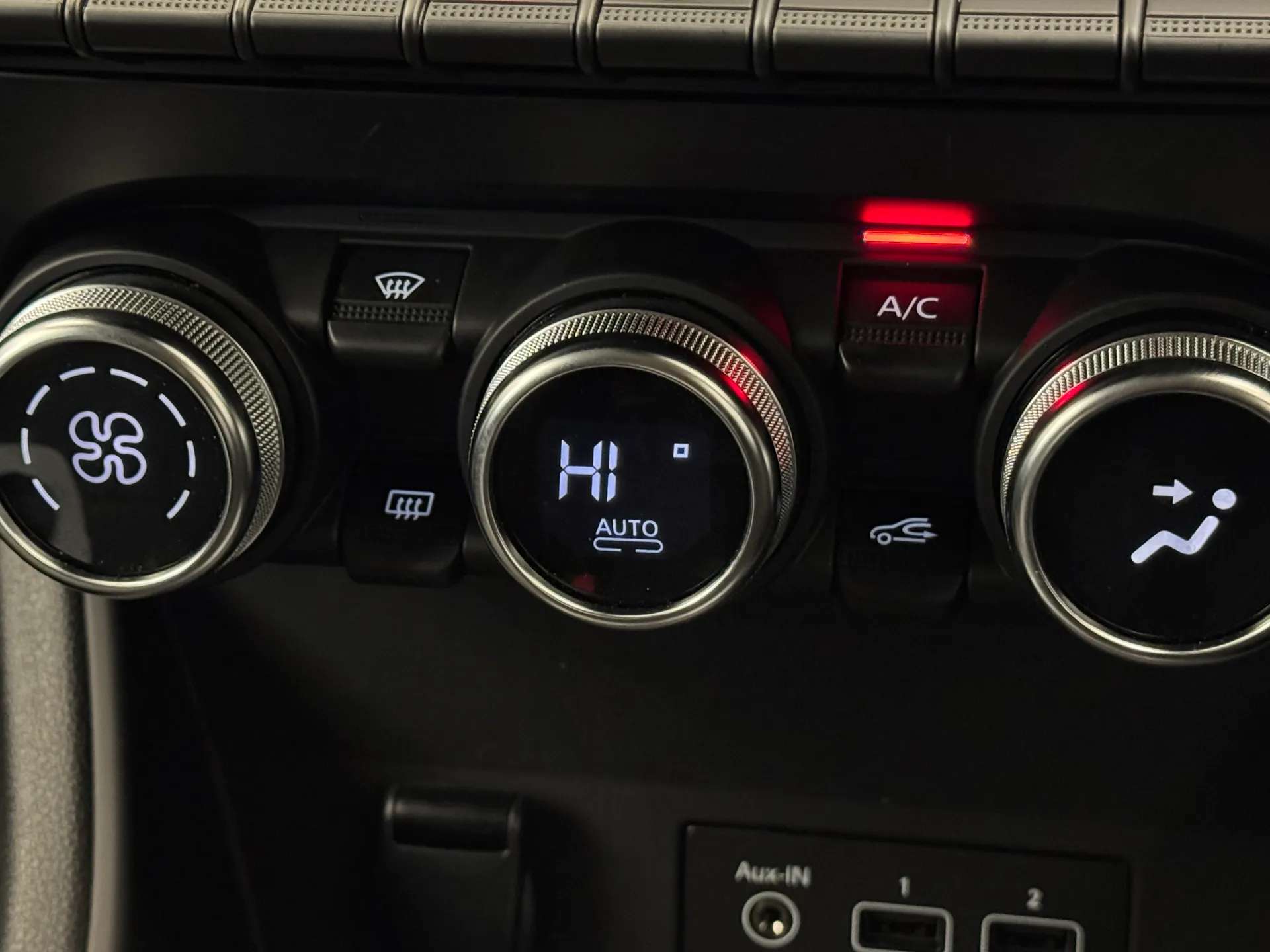 2022 RENAULT CAPTUR 2022 RENAULT CAPTUR