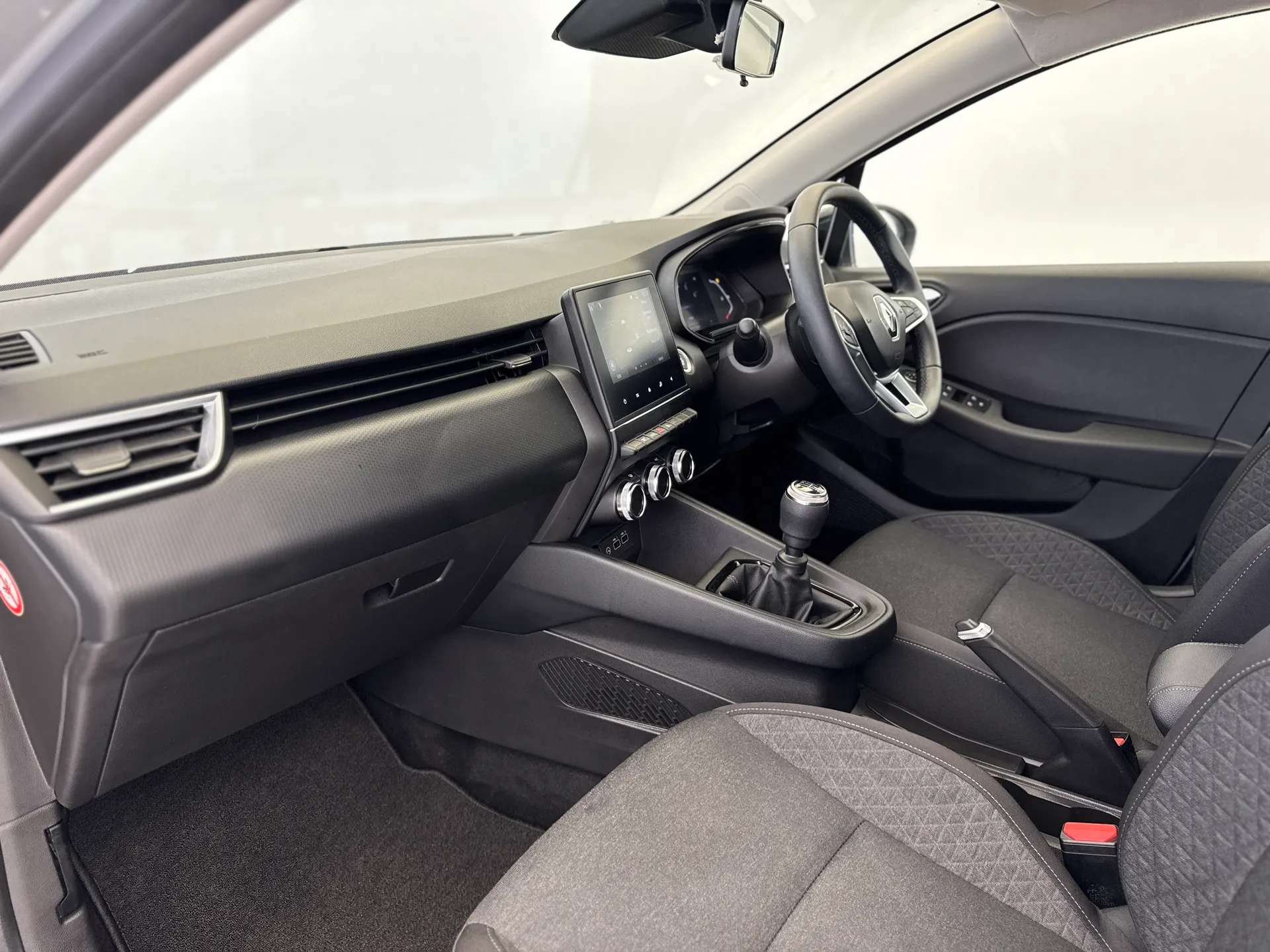 2023 RENAULT CLIO 2023 RENAULT CLIO