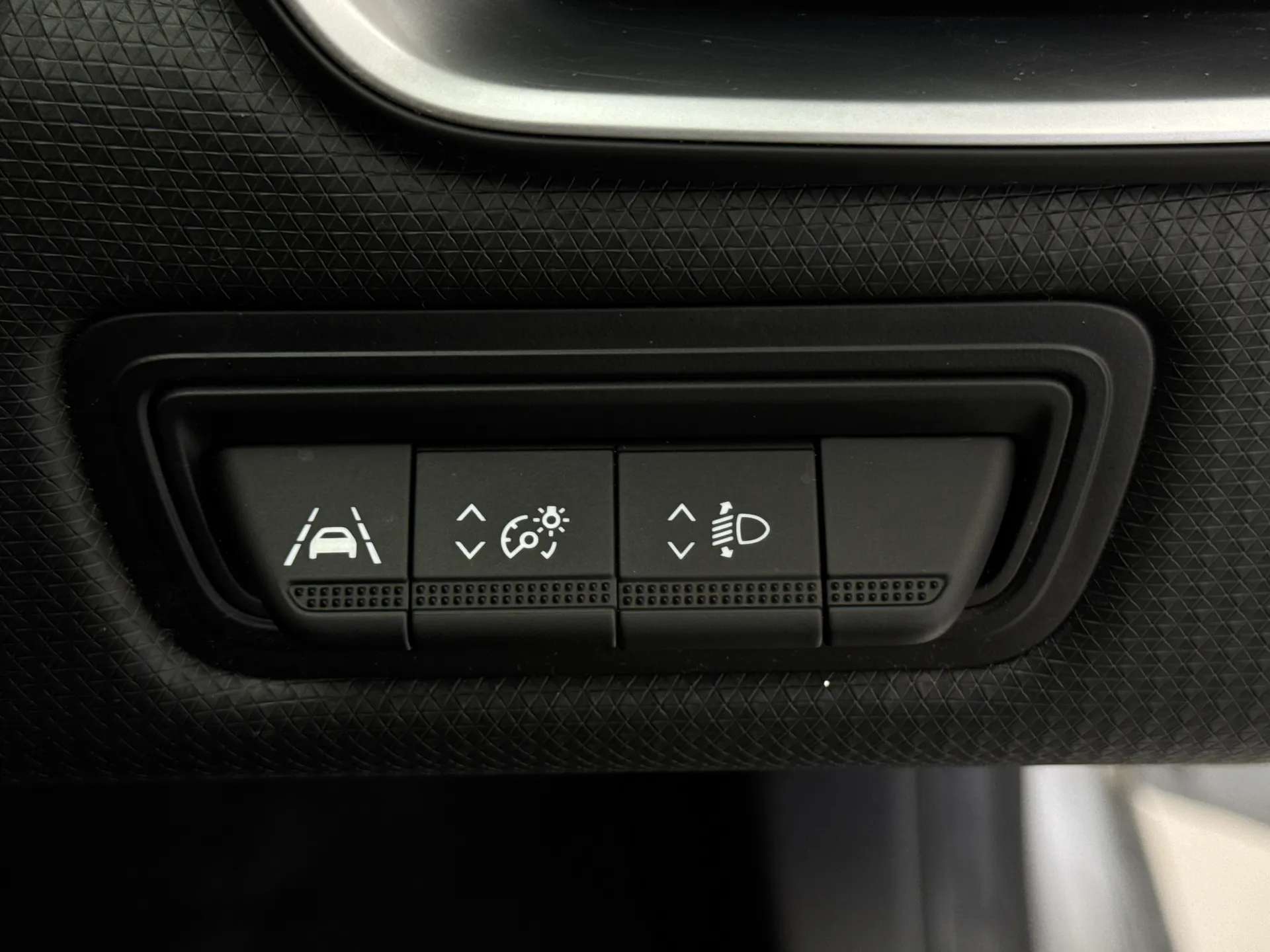 2023 RENAULT CLIO 2023 RENAULT CLIO