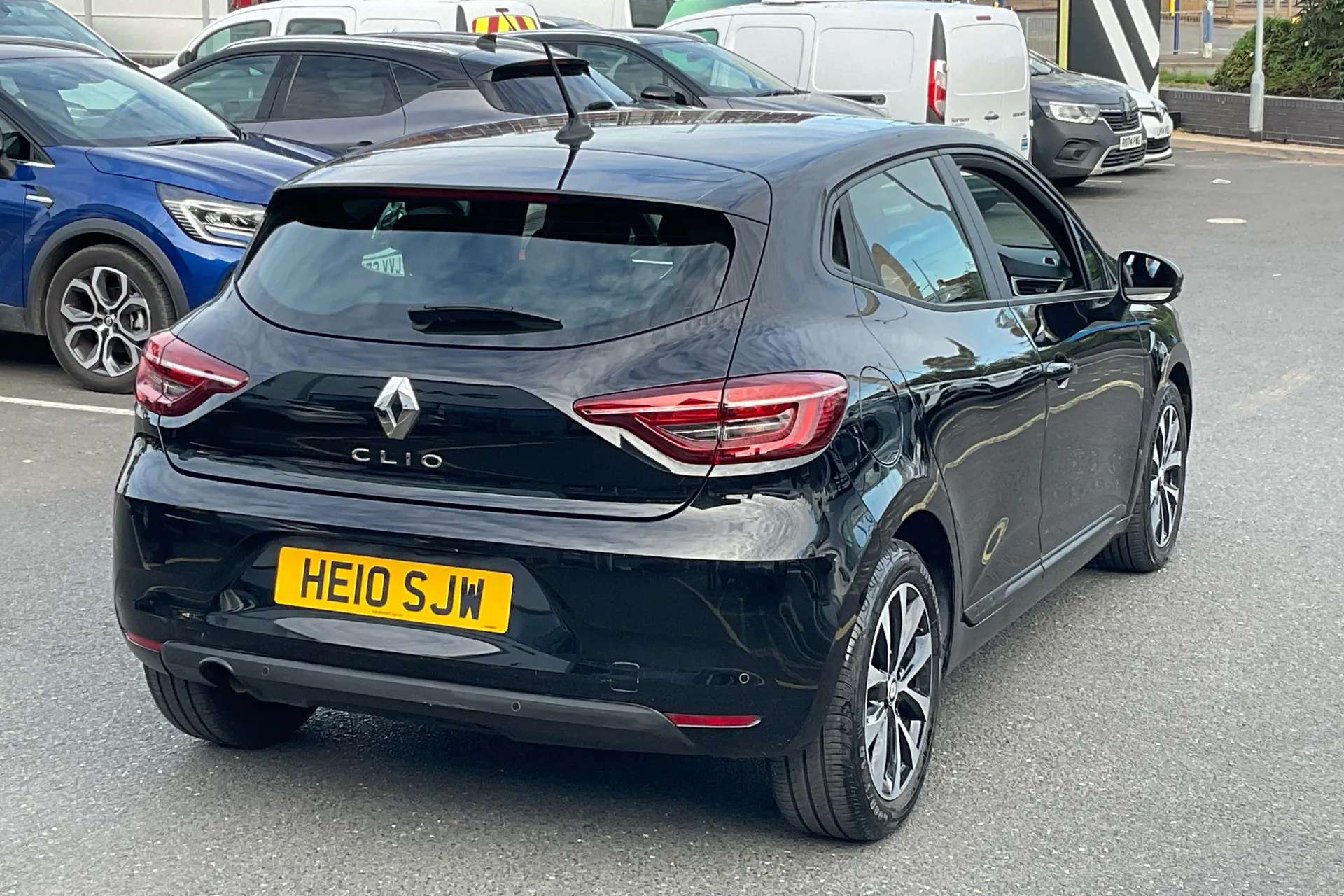 0 RENAULT CLIO 0 RENAULT CLIO