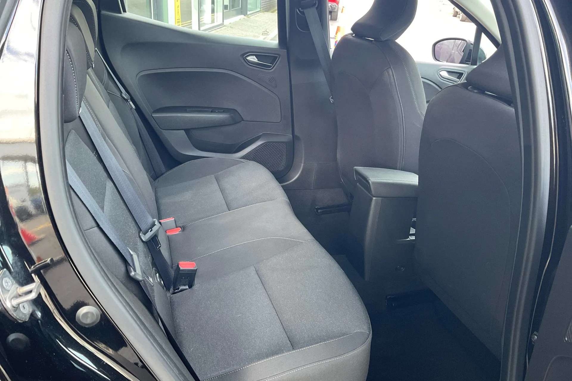 0 RENAULT CLIO 0 RENAULT CLIO