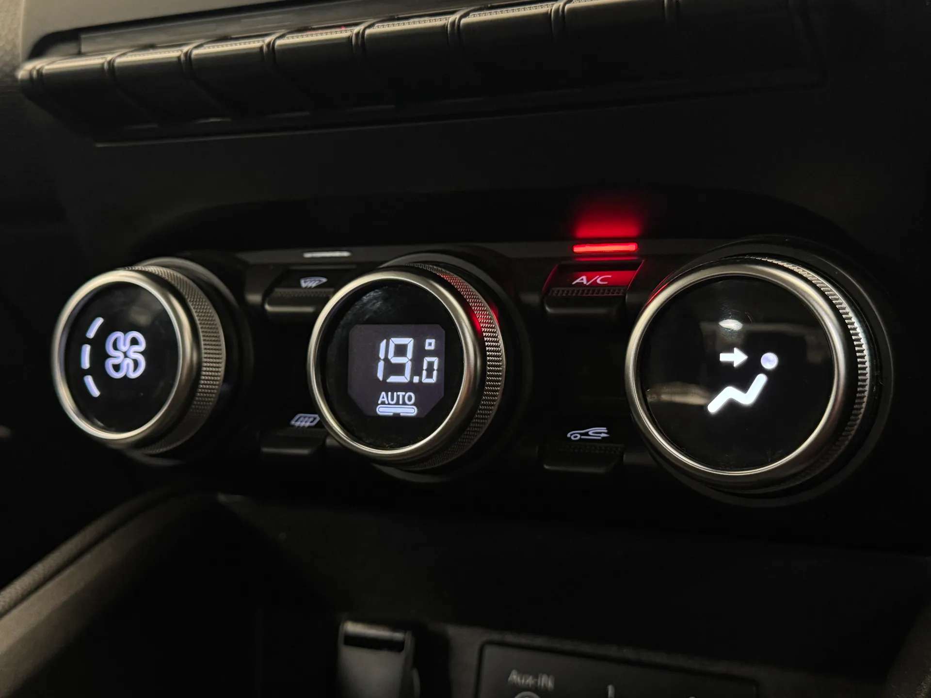 2023 RENAULT CLIO 2023 RENAULT CLIO