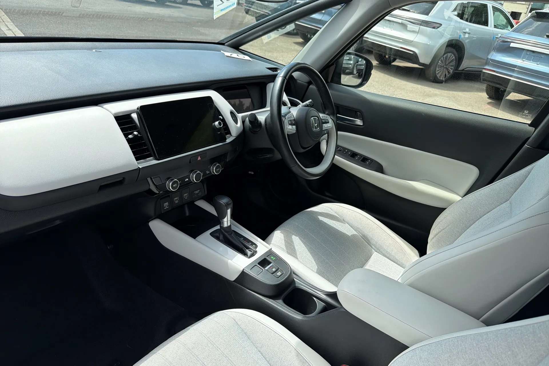 A 2023 HONDA JAZZ 1.5 i-MMD Hybrid EX 5dr eCVT A 2023 HONDA JAZZ 1.5 i-MMD Hybrid EX 5dr eCVT