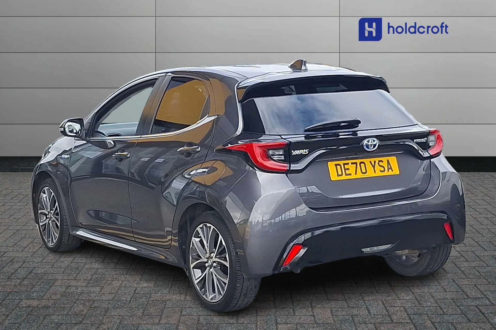 A 2020 TOYOTA YARIS 1.5 Hybrid Excel 5dr CVT A 2020 TOYOTA YARIS 1.5 Hybrid Excel 5dr CVT