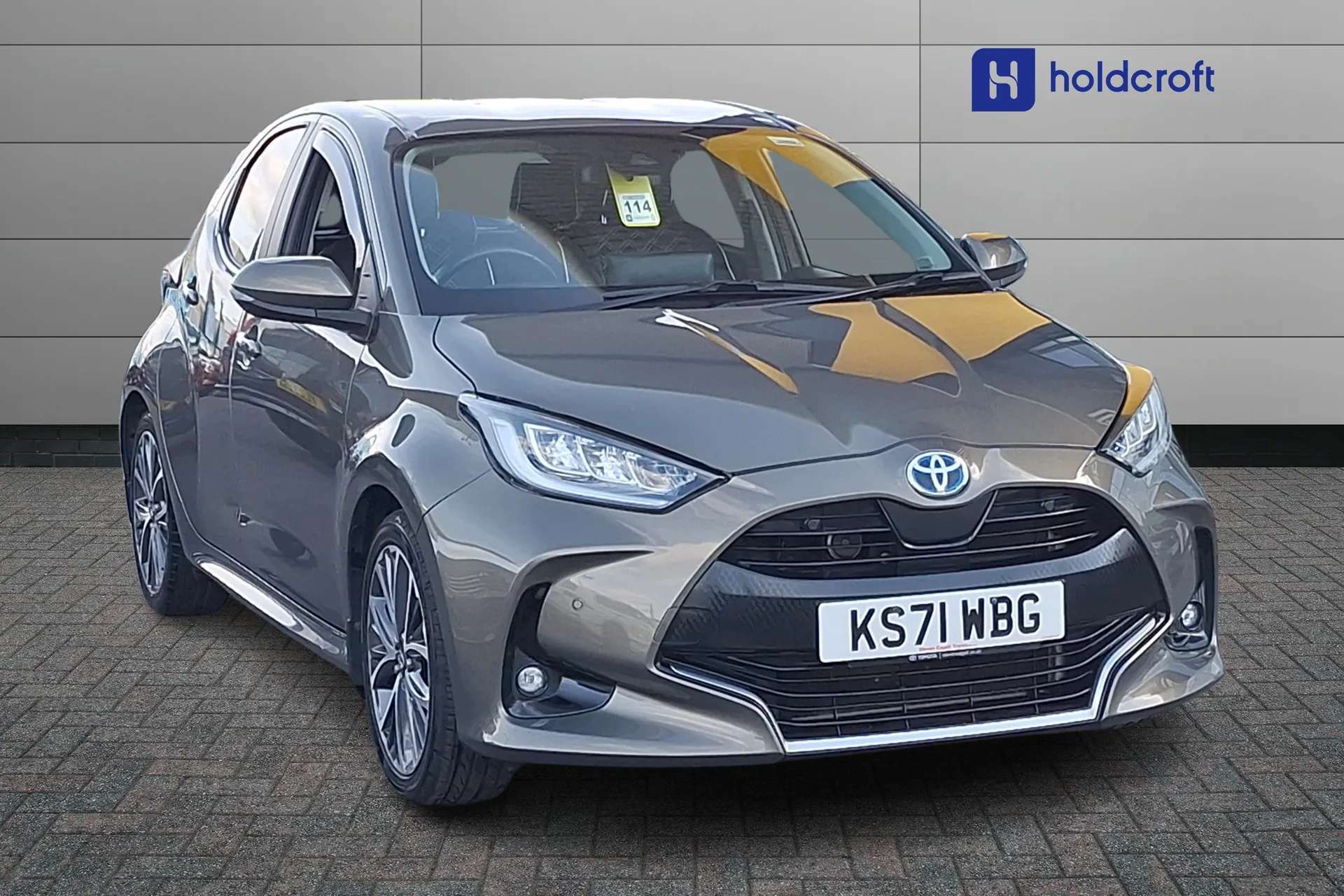 A 2022 TOYOTA YARIS 1.5 Hybrid Excel 5dr CVT A 2022 TOYOTA YARIS 1.5 Hybrid Excel 5dr CVT