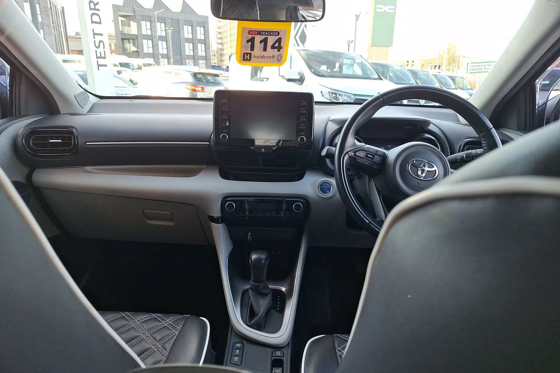 A 2022 TOYOTA YARIS 1.5 Hybrid Excel 5dr CVT A 2022 TOYOTA YARIS 1.5 Hybrid Excel 5dr CVT