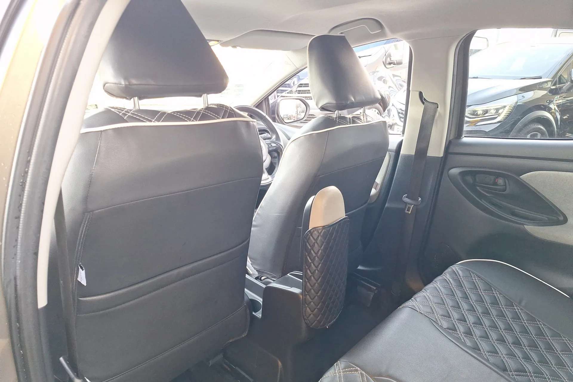 2022 TOYOTA YARIS 2022 TOYOTA YARIS