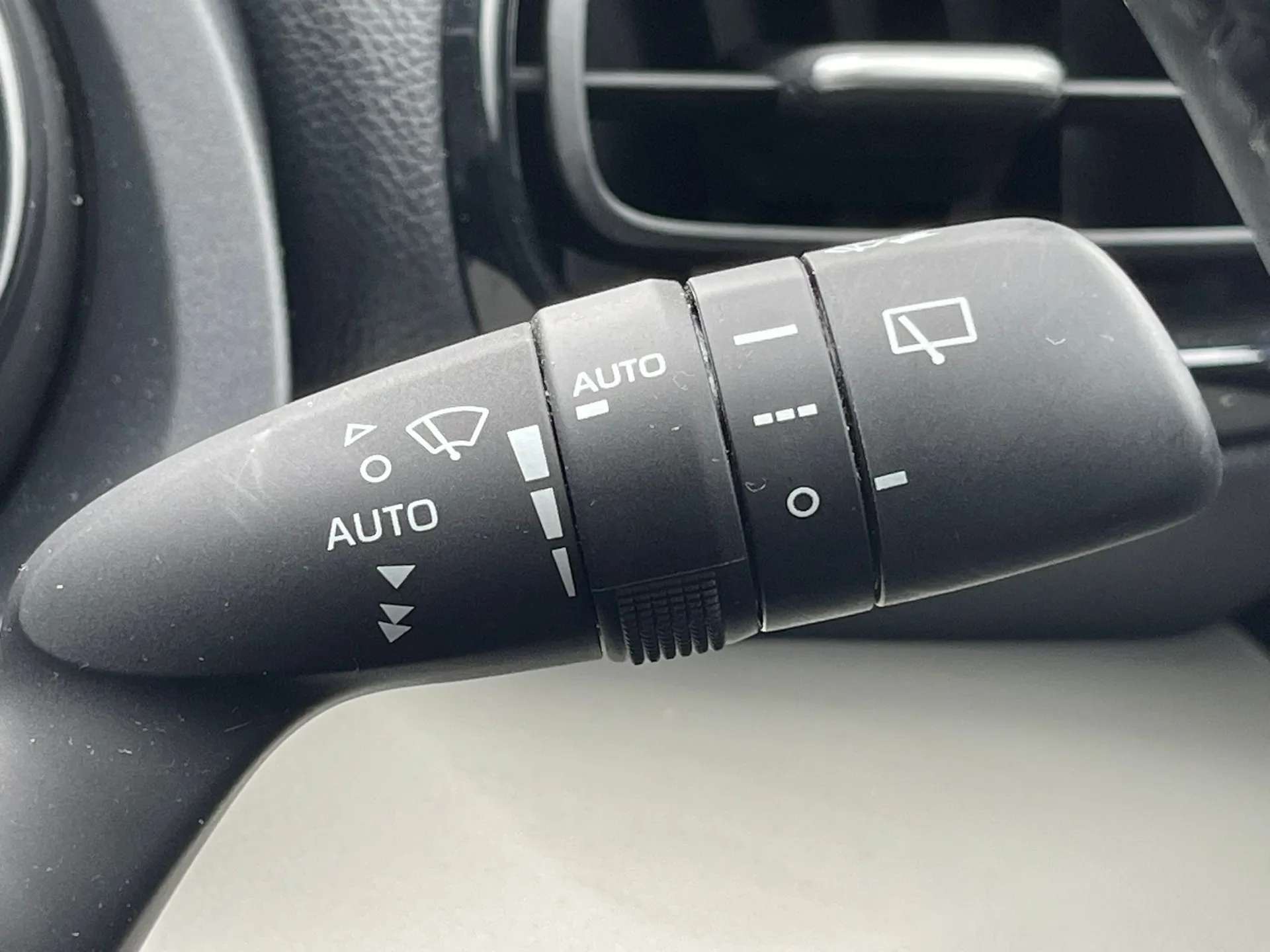 2023 TOYOTA YARIS 2023 TOYOTA YARIS