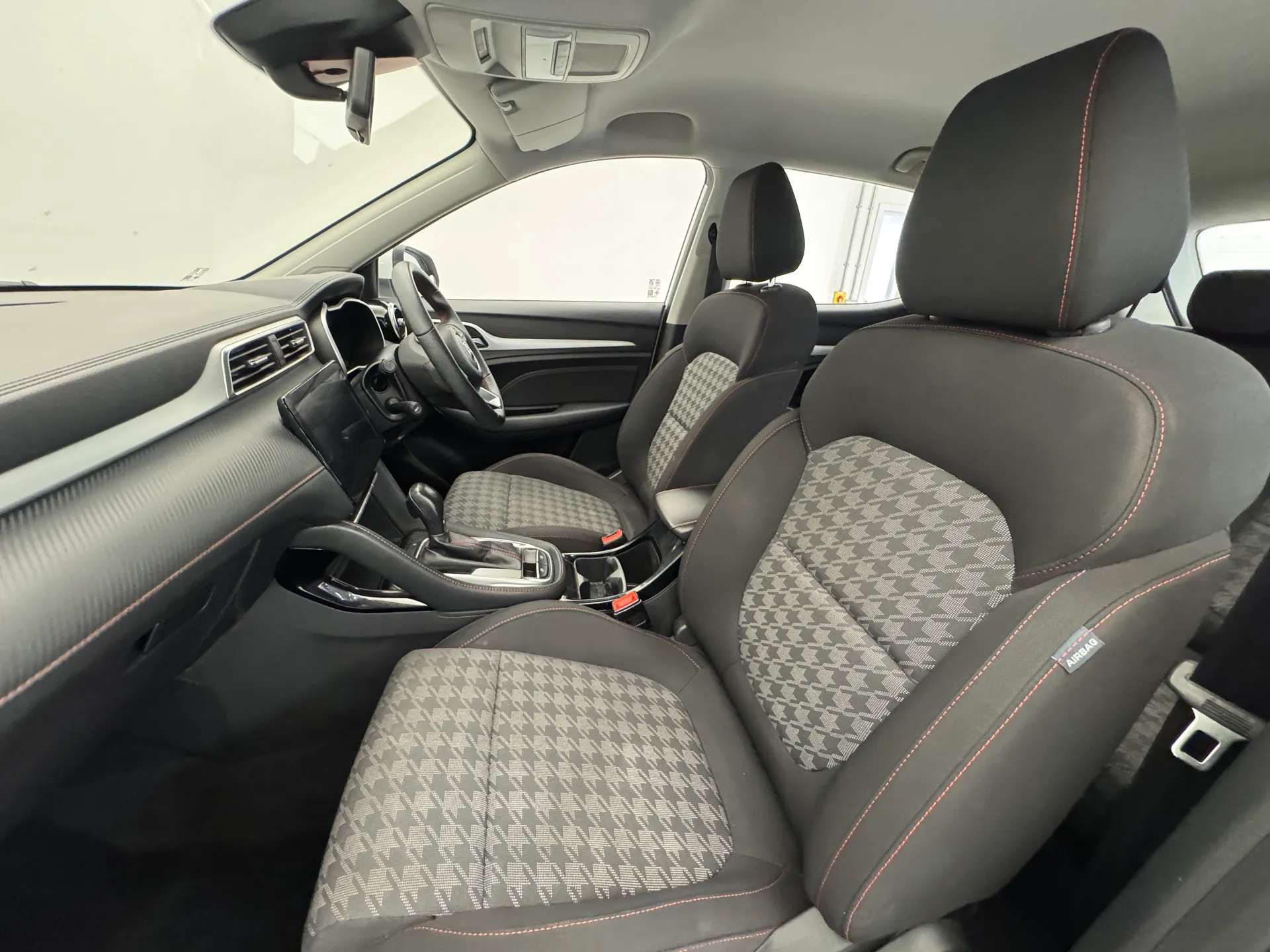 2023 MG ZS 2023 MG ZS