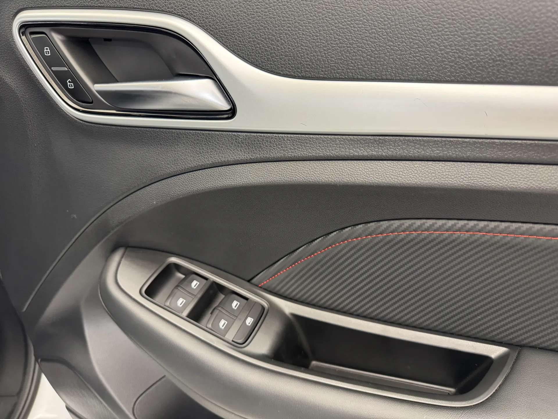 2023 MG ZS 2023 MG ZS