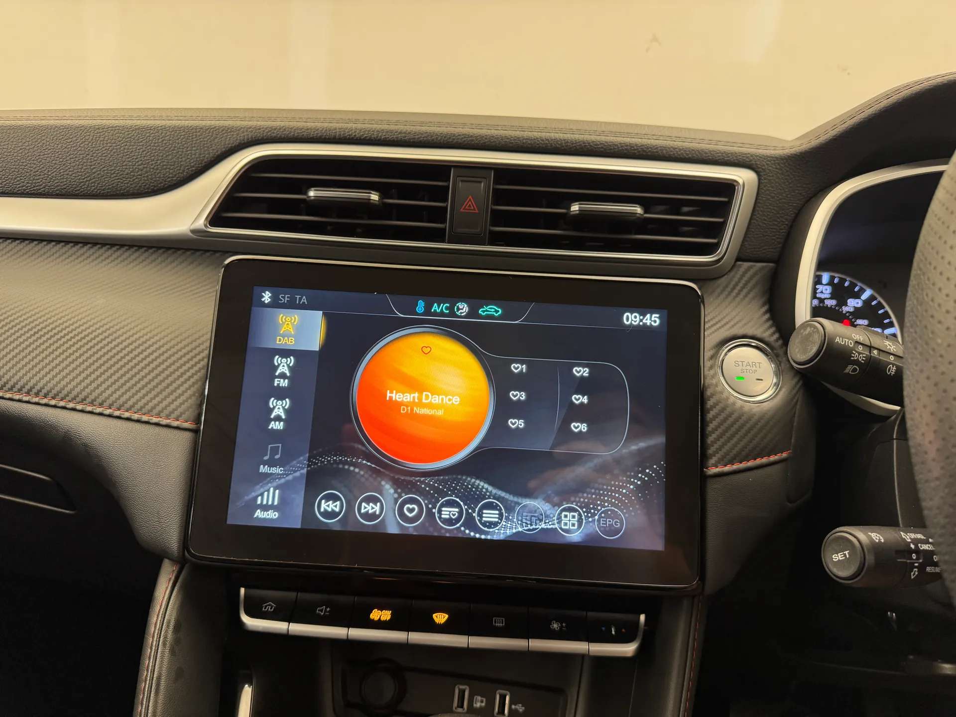 2023 MG ZS 2023 MG ZS