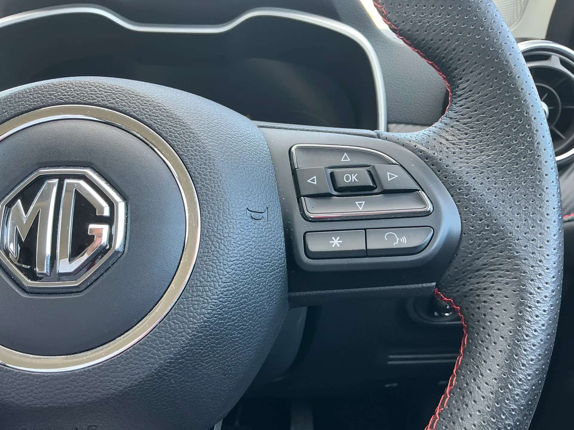 2023 MG MOTOR UK ZS 2023 MG MOTOR UK ZS