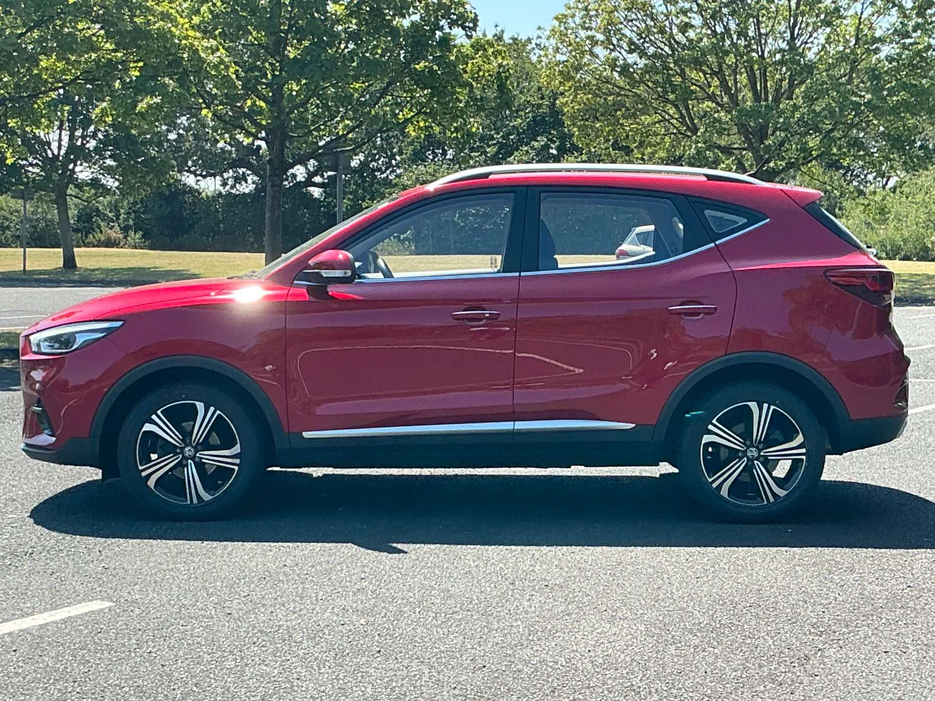 2023 MG ZS 2023 MG ZS