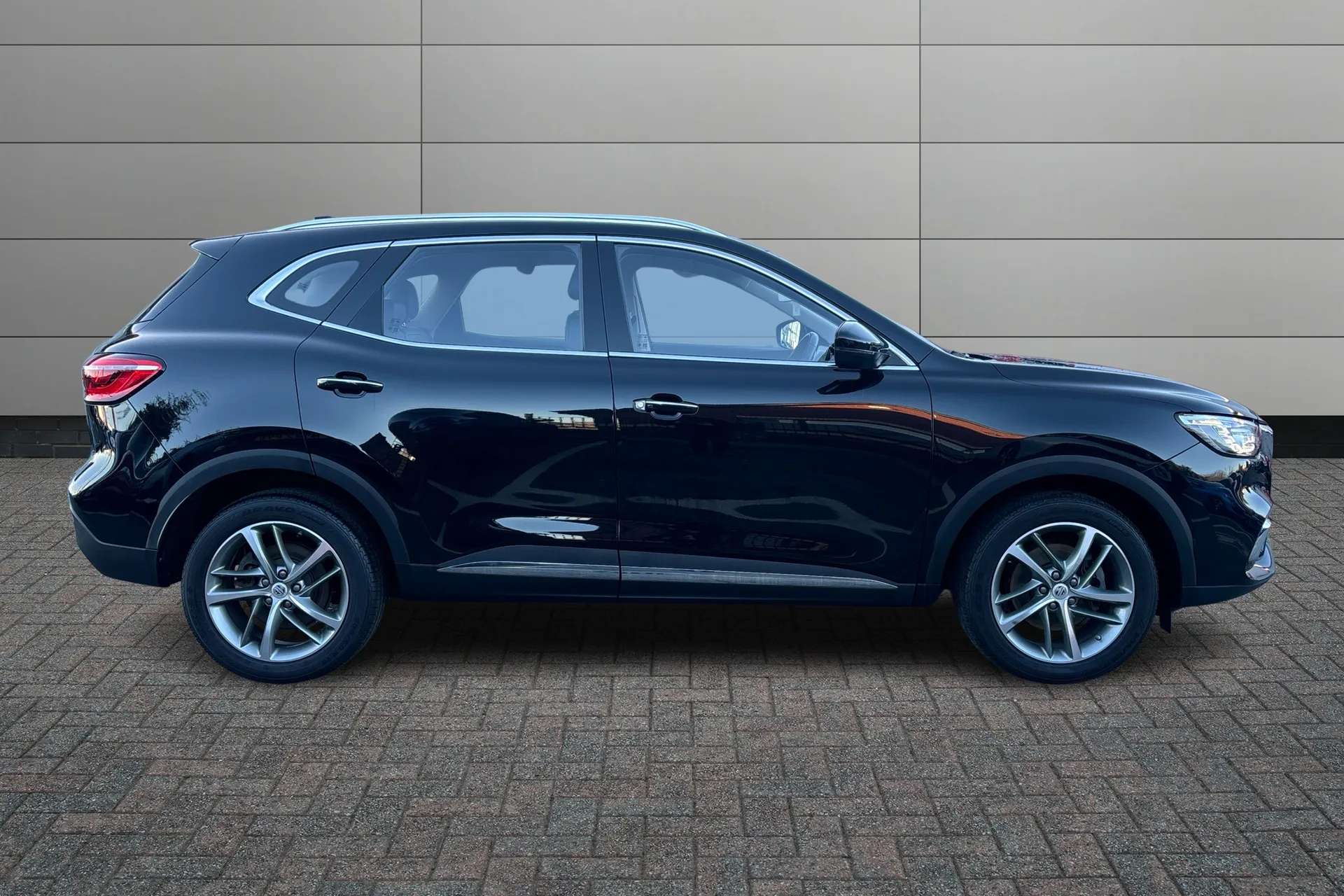 2023 MG MOTOR UK HS 2023 MG MOTOR UK HS