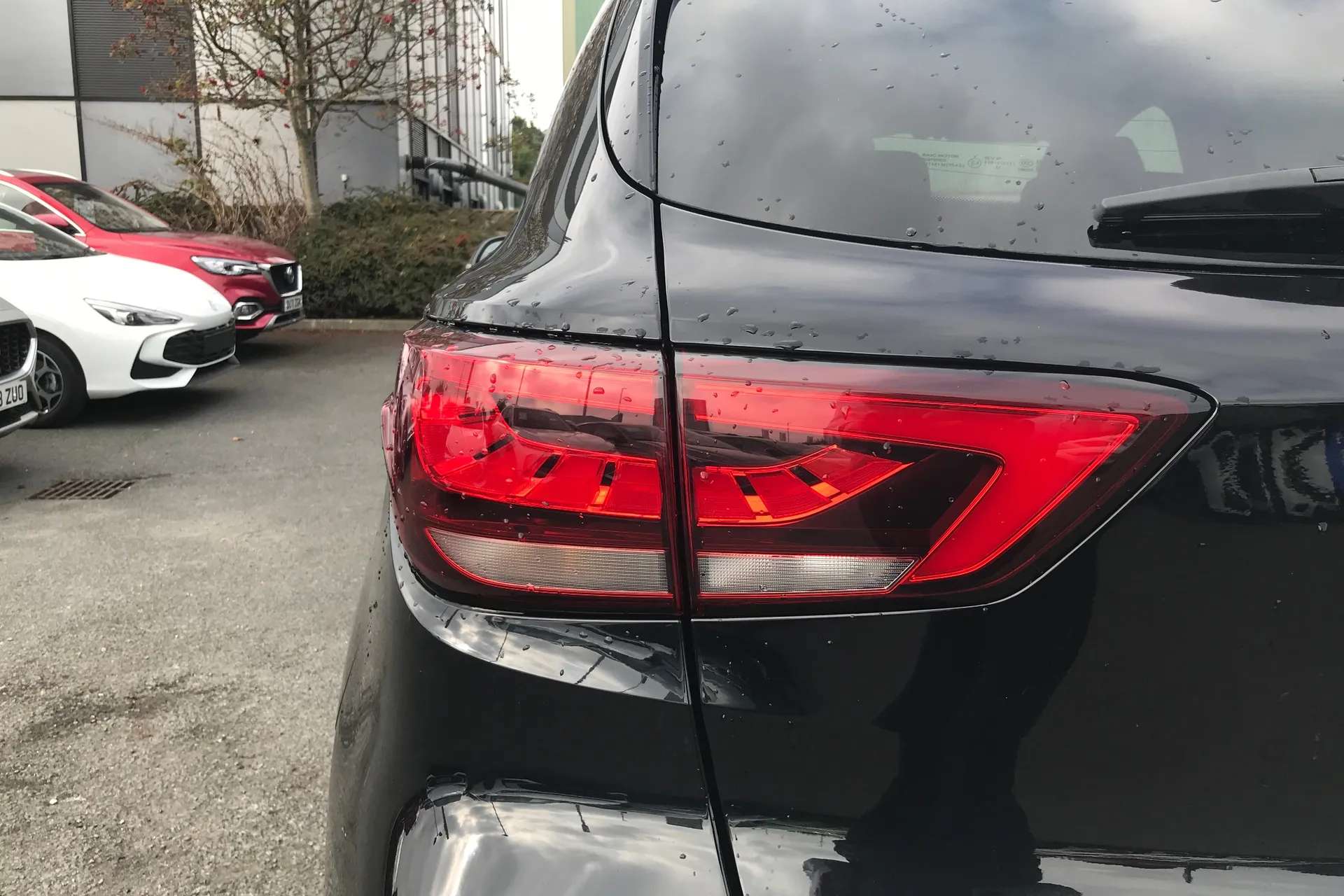 A 2024 MG ZS 1.5 VTi-TECH Exclusive 5dr A 2024 MG ZS 1.5 VTi-TECH Exclusive 5dr