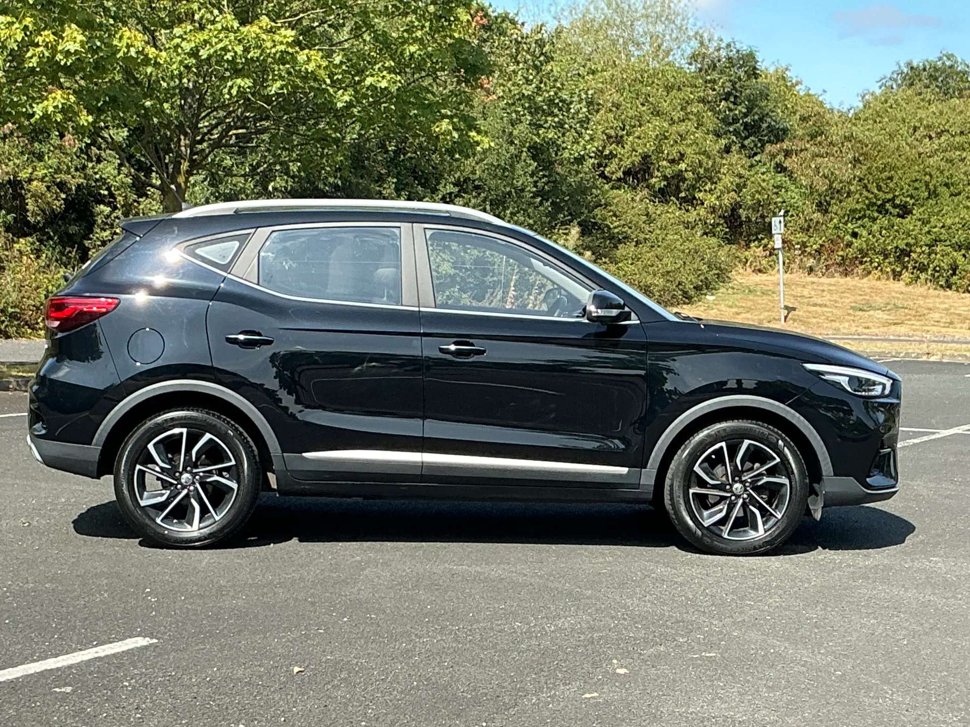 2022 MG ZS 2022 MG ZS