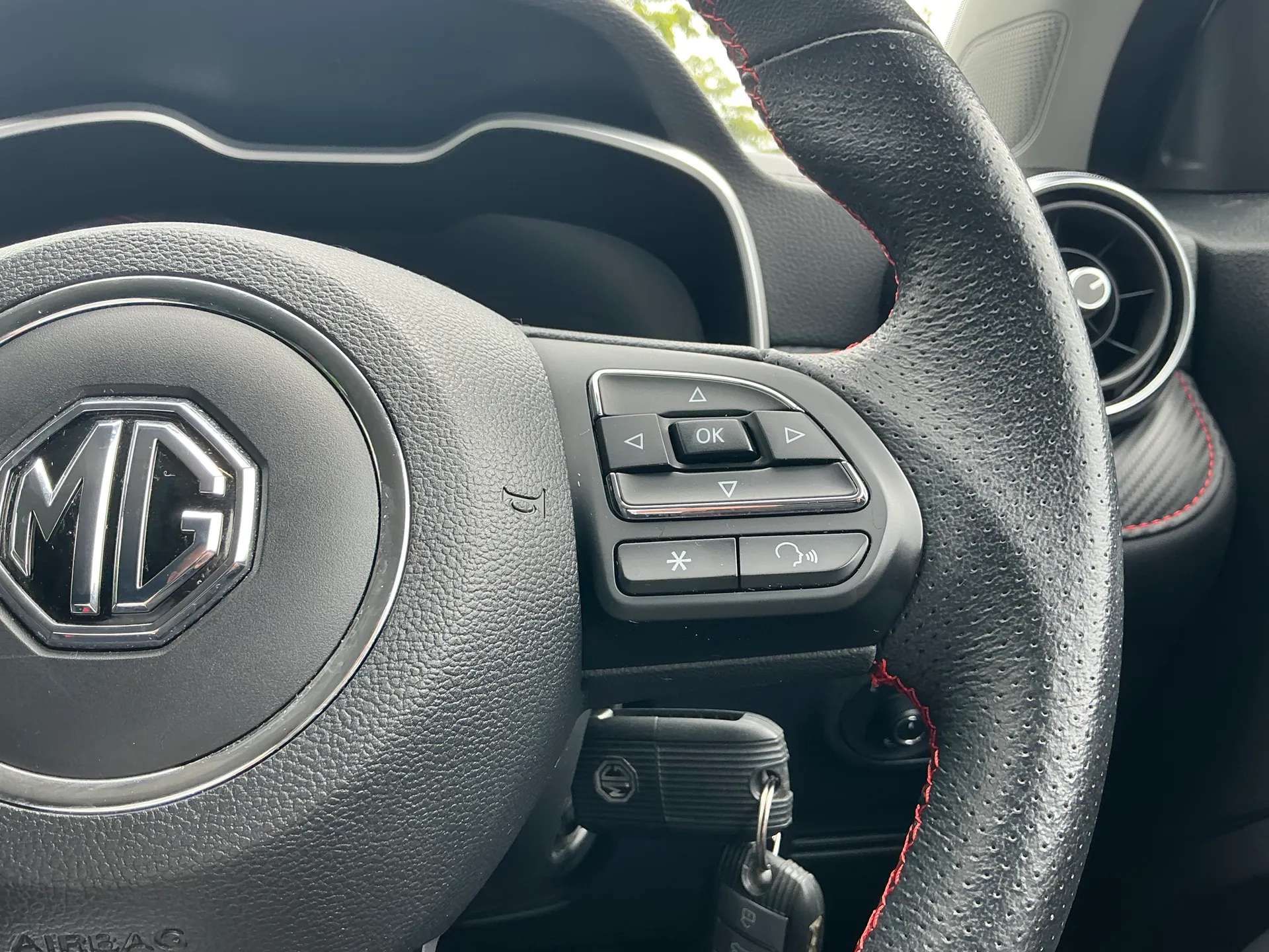2023 MG ZS 2023 MG ZS