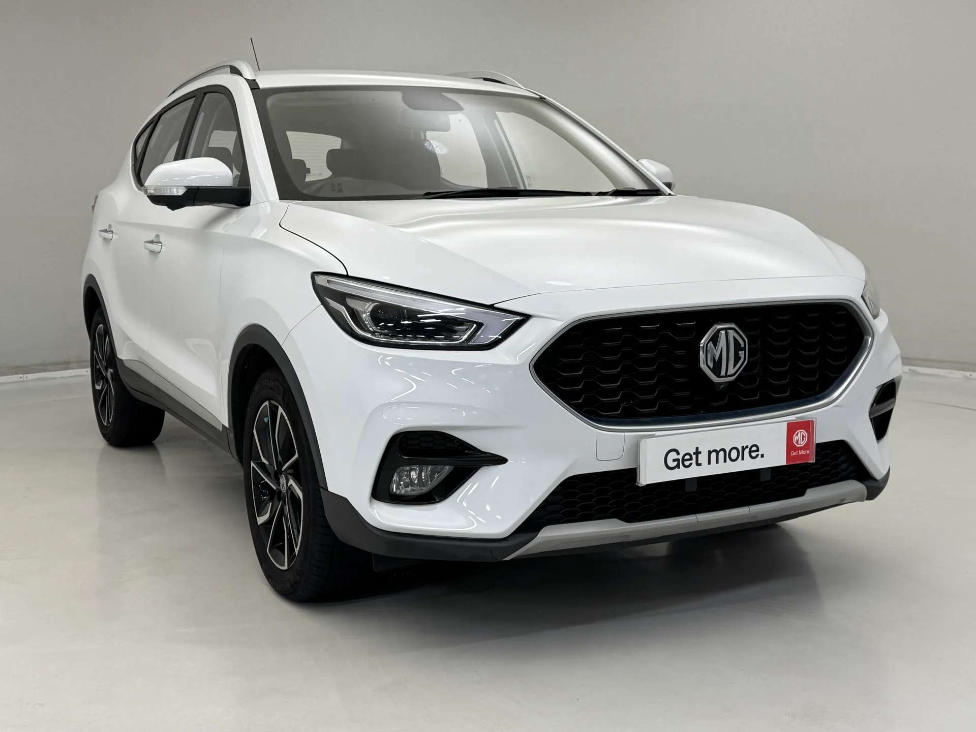 A 2023 MG MOTOR UK ZS 1.5 VTi-TECH Exclusive 5dr â FULL SERVICE HISTORY â A 2023 MG MOTOR UK ZS 1.5 VTi-TECH Exclusive 5dr â FULL SERVICE HISTORY â